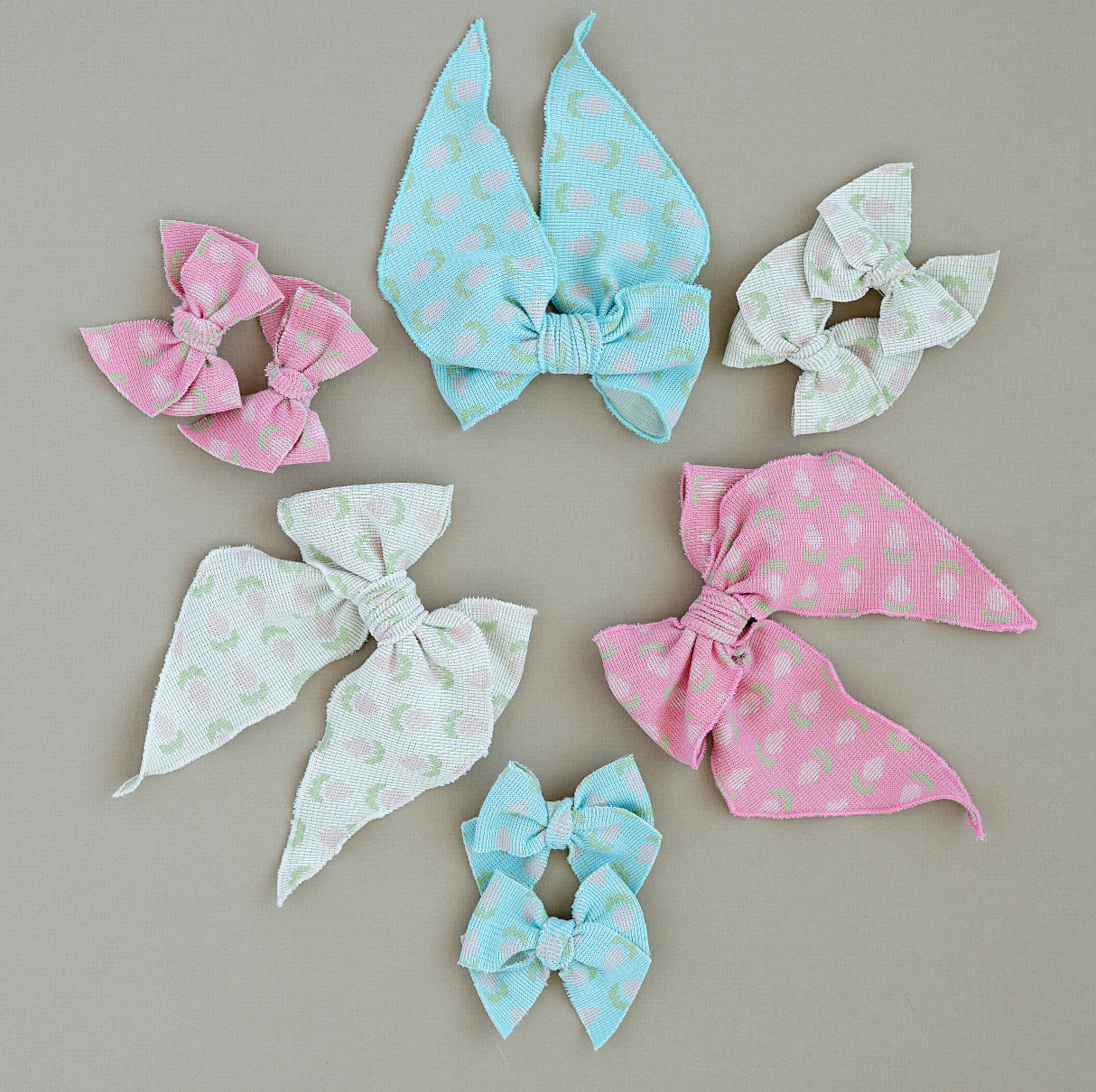 2PK BABY BLOOM CLIPS: robin egg knit tulip