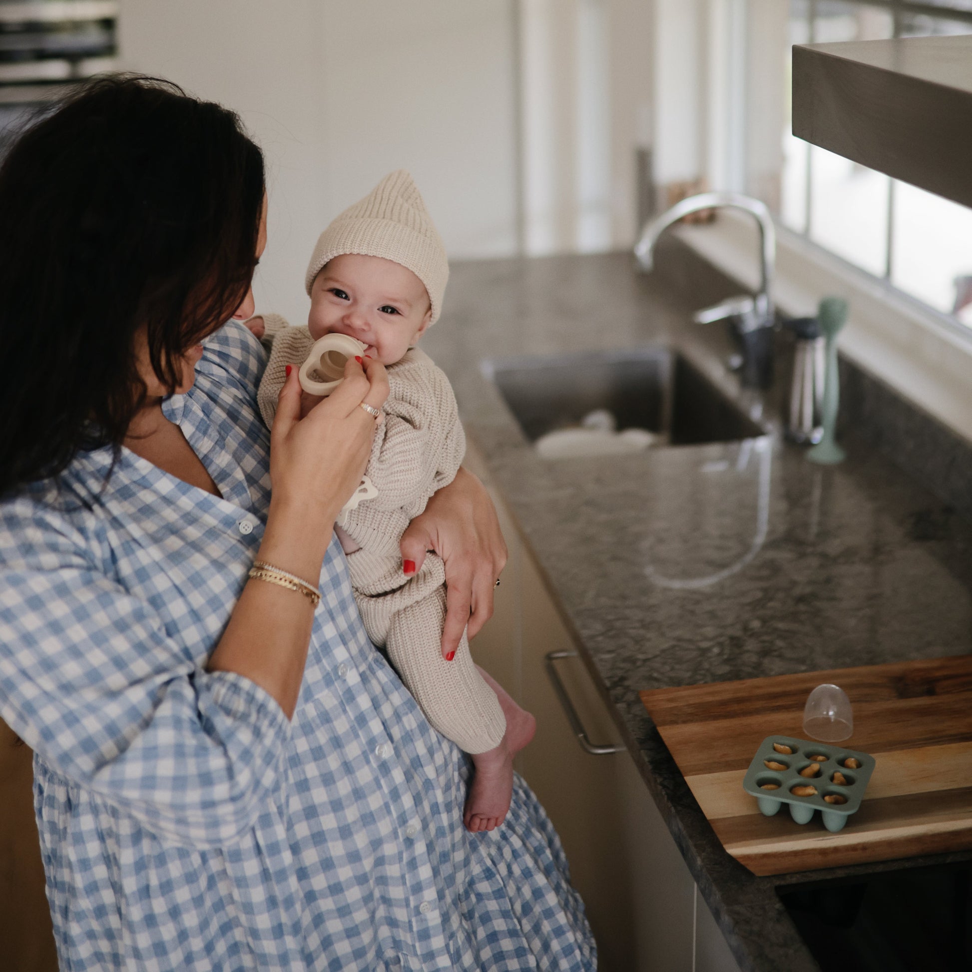 Silicone Fresh Food Feeder - Babies in Bloom