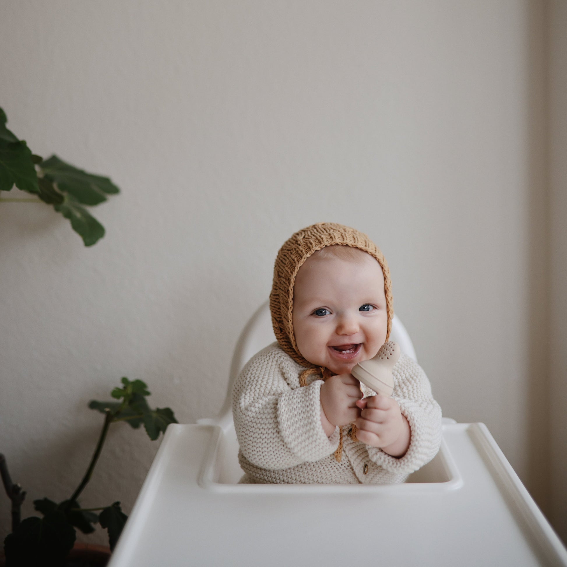 Silicone Fresh Food Feeder - Babies in Bloom