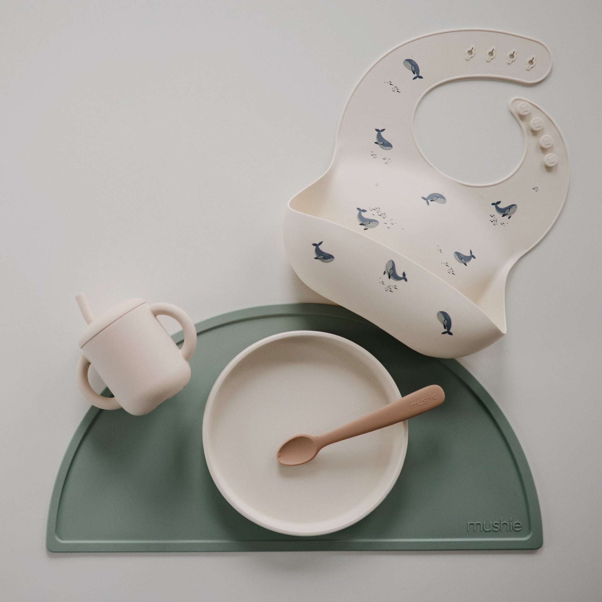 Silicone Baby Bib - Babies in Bloom