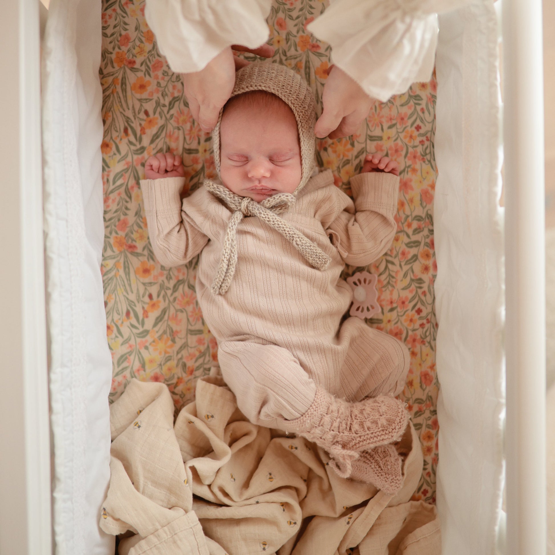 Extra Soft Muslin Crib Sheet - Babies in Bloom