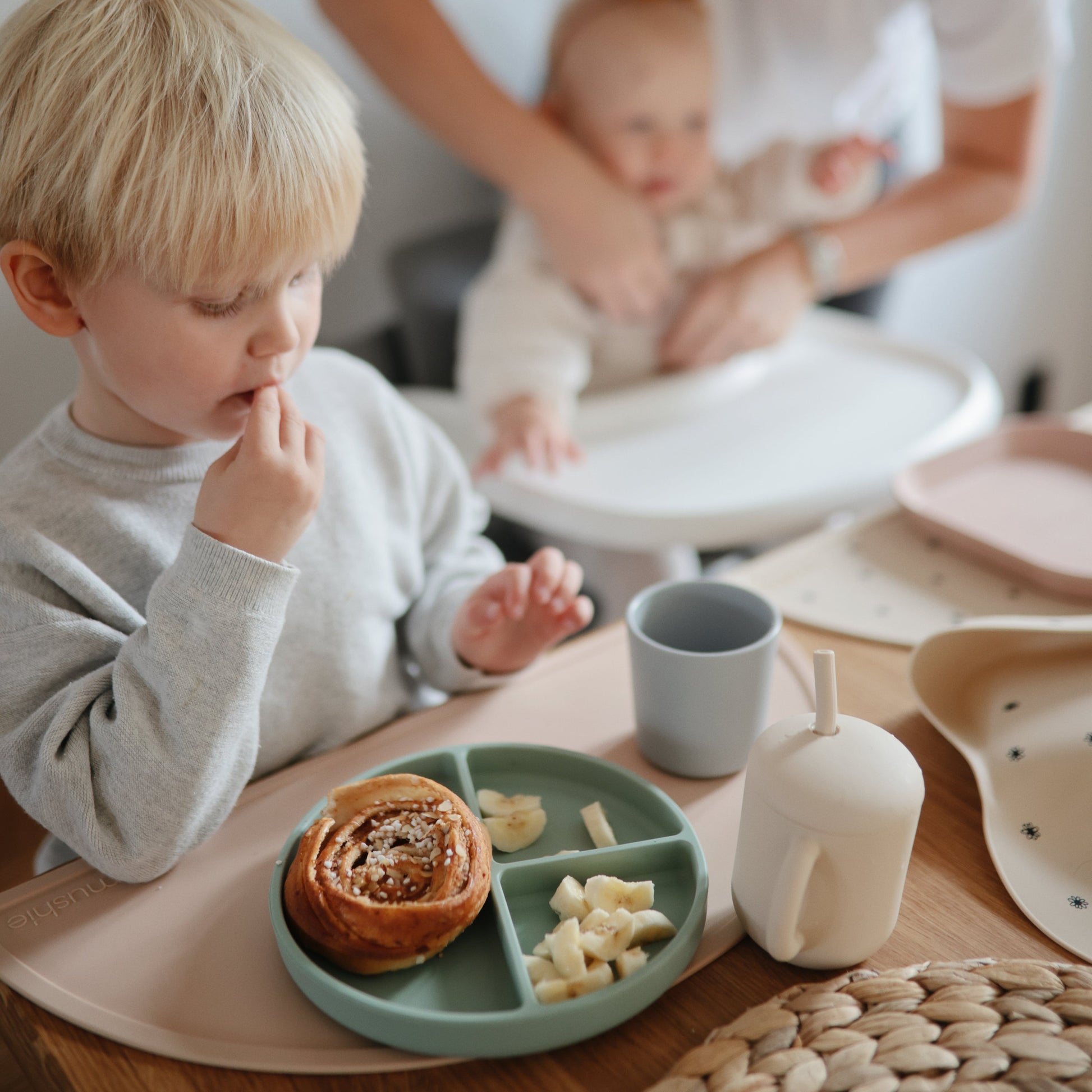 Silicone Placemat - Babies in Bloom