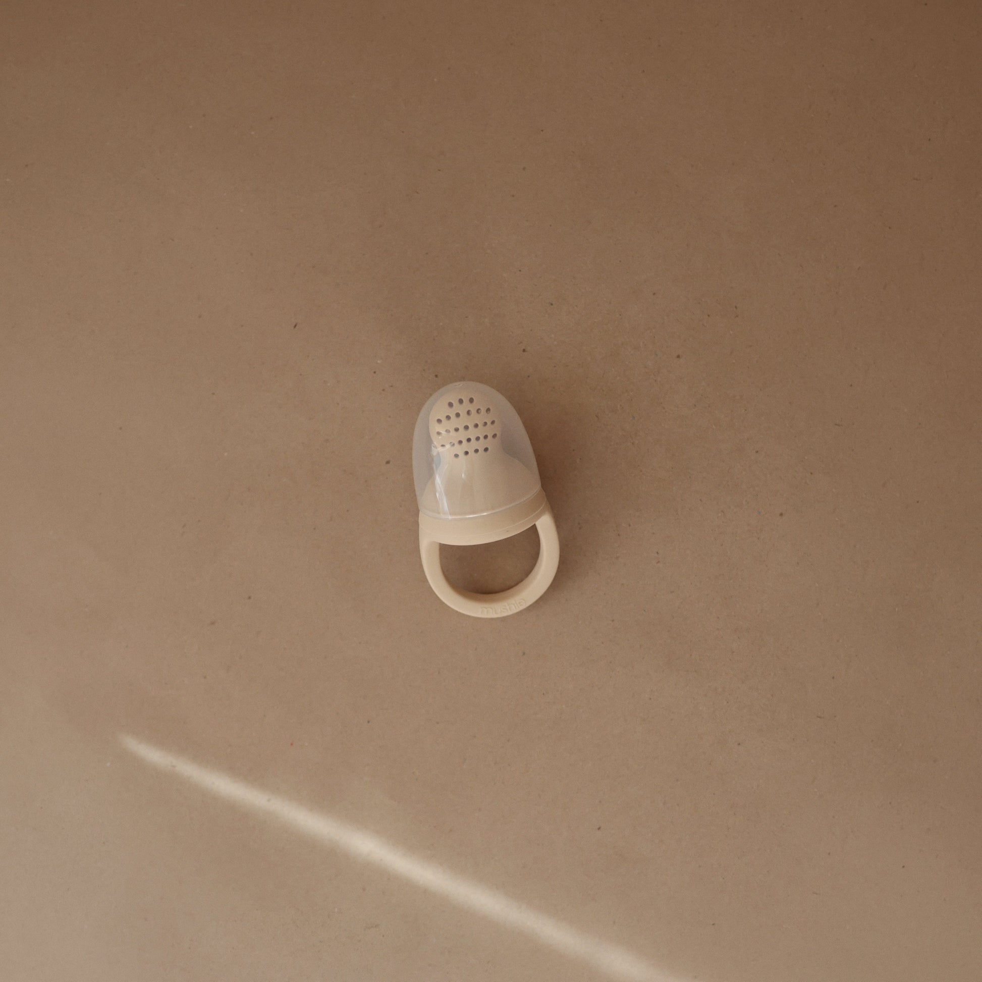 Silicone Fresh Food Feeder - Babies in Bloom