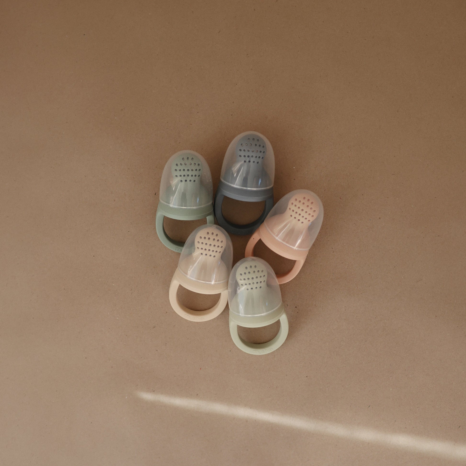Silicone Fresh Food Feeder - Babies in Bloom