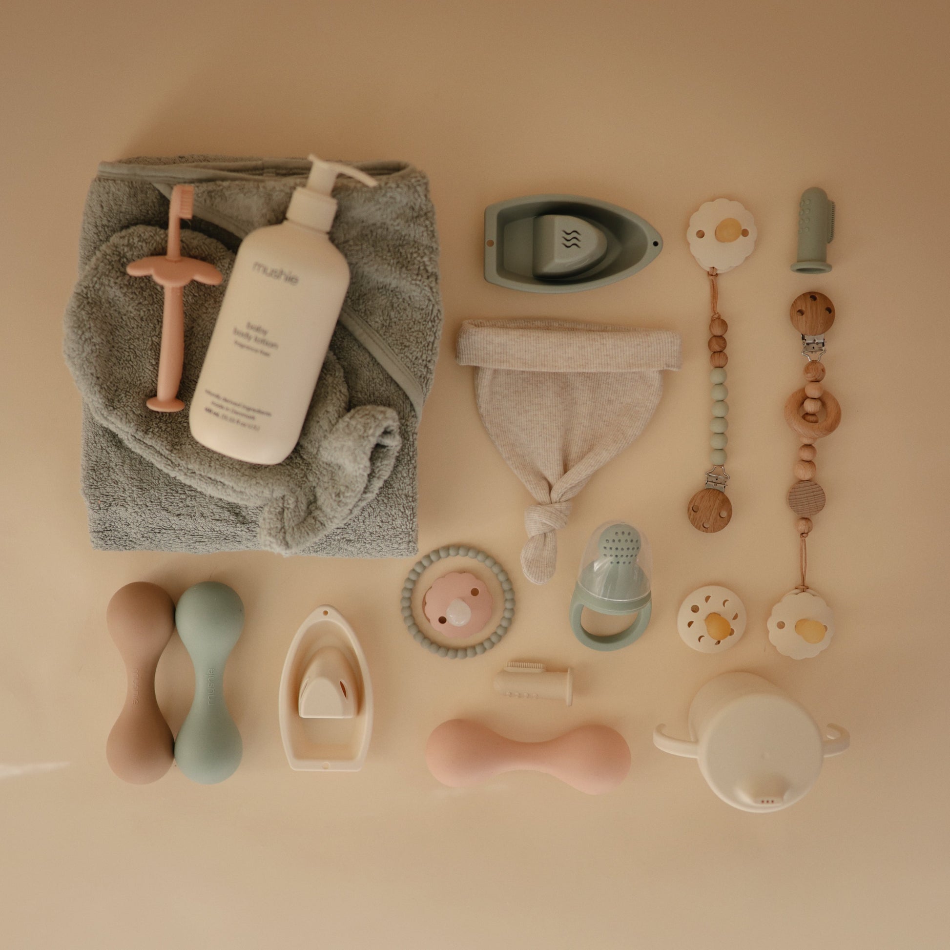 Silicone Pacifier Clip | Eva - Babies in Bloom