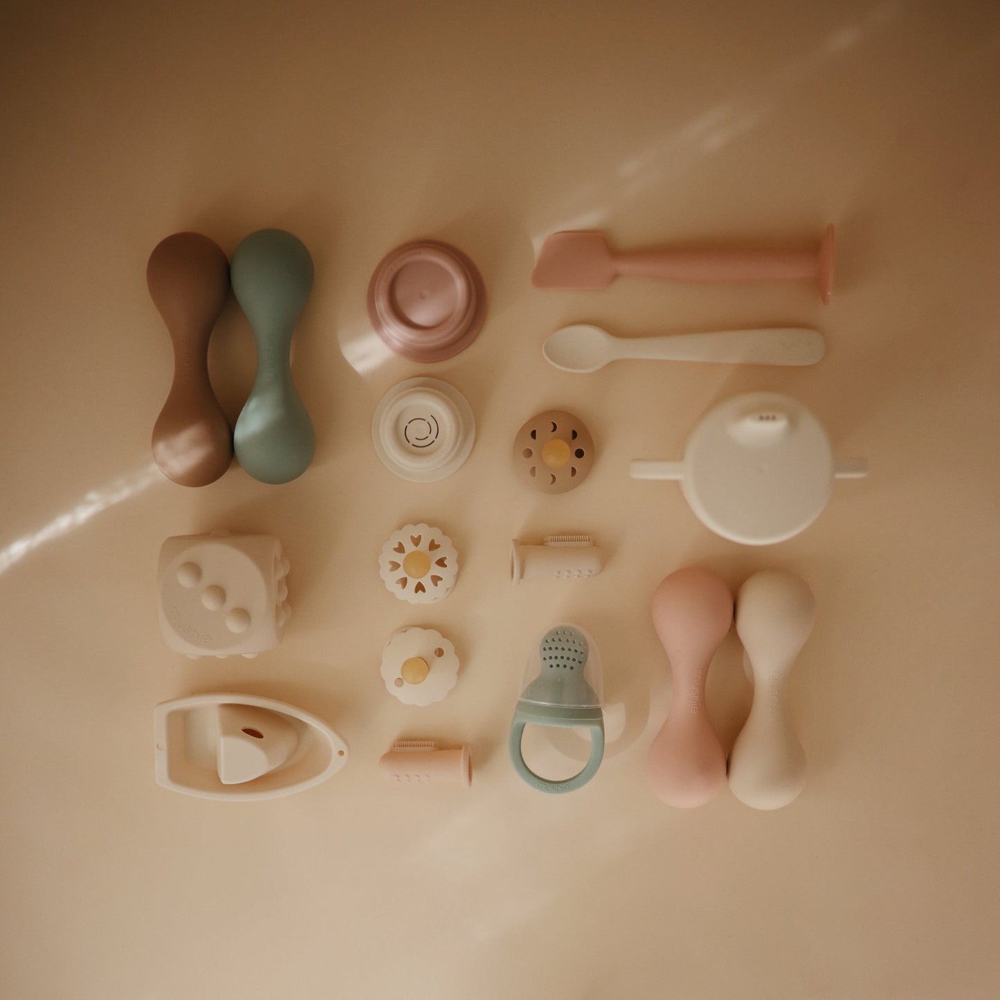Silicone Baby Rattle Toy - Babies in Bloom