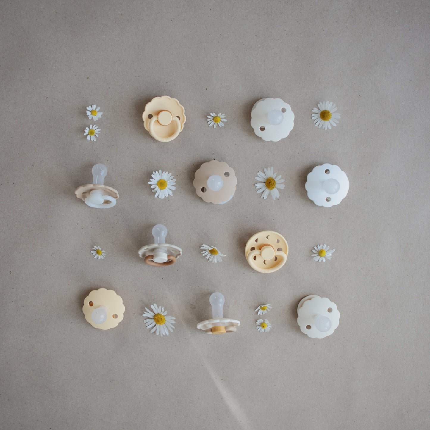 FRIGG Moon Silicone Pacifier 2-Pack - Babies in Bloom