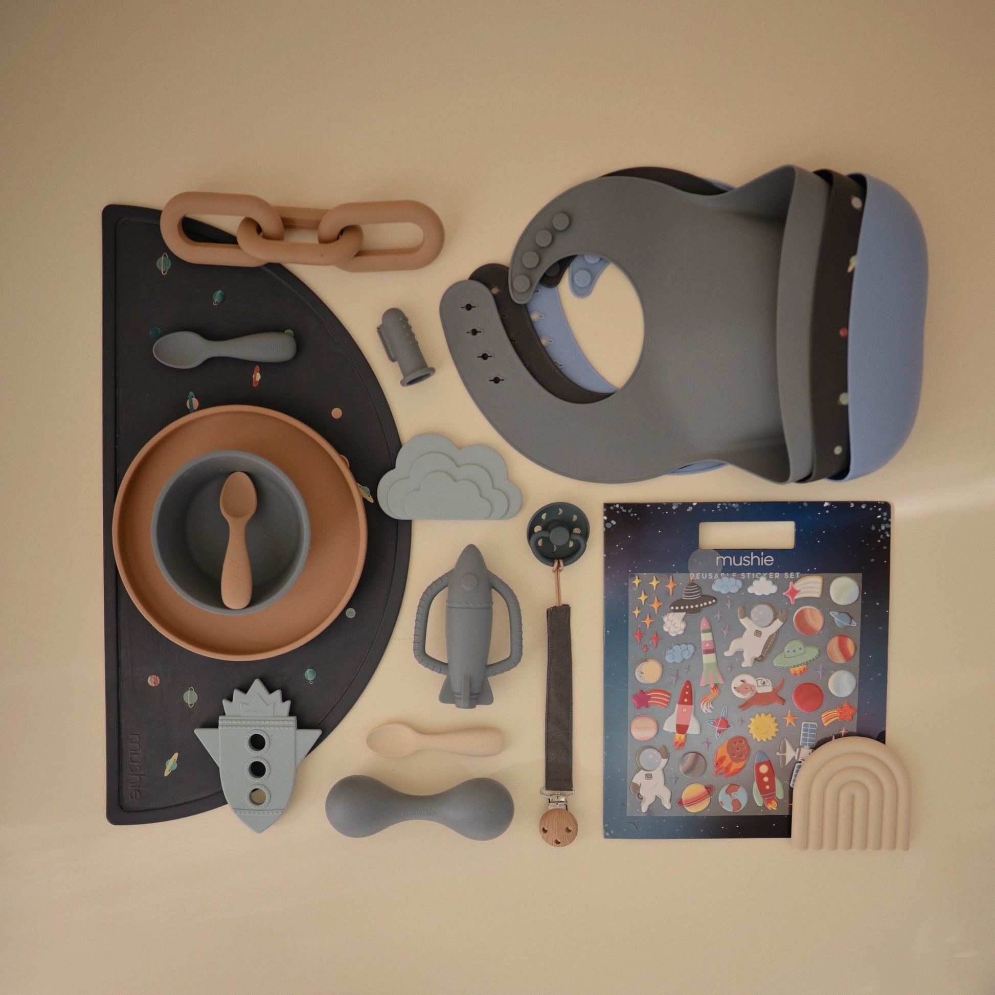 Silicone Toddler Starter Spoons - Babies in Bloom