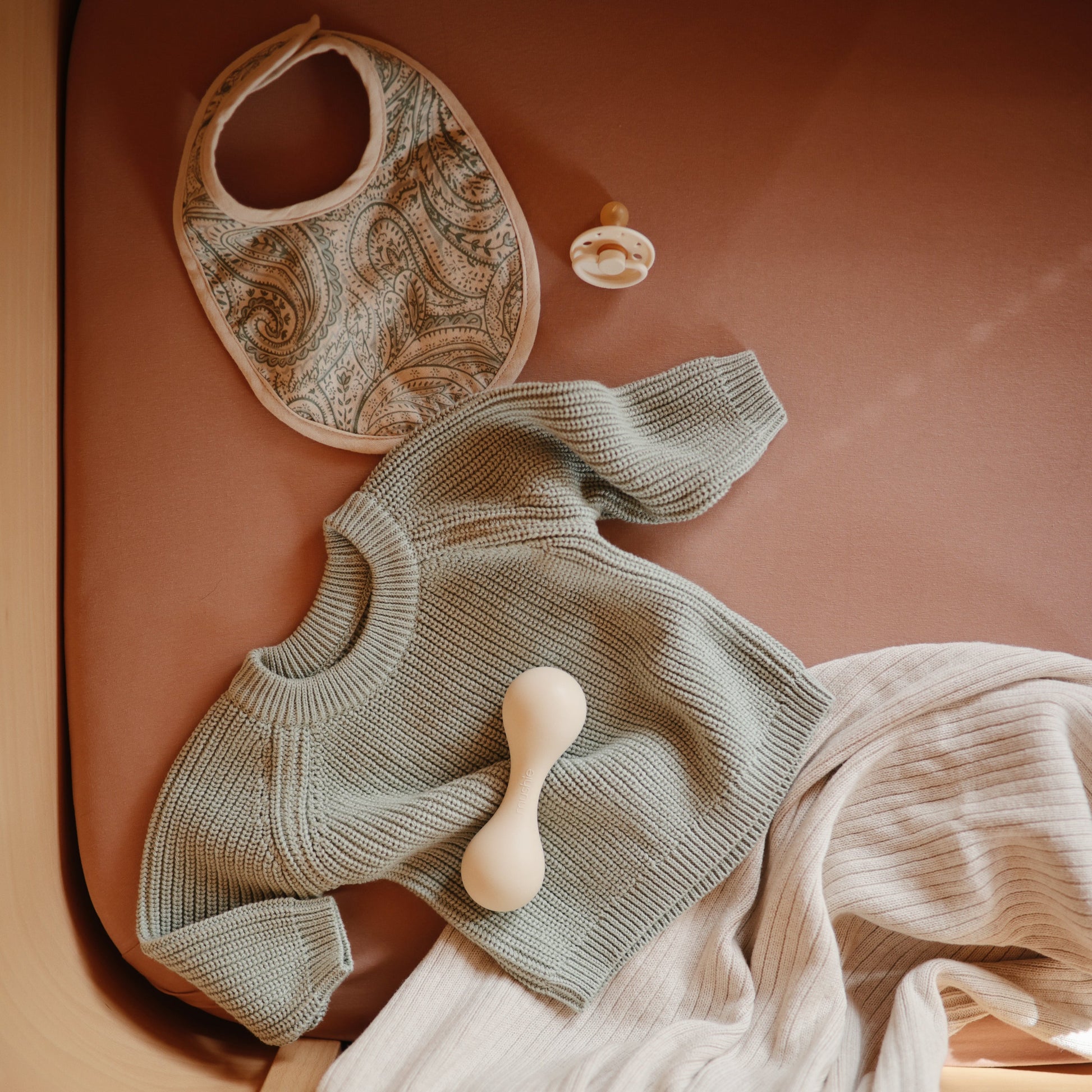 Muslin Bib - Babies in Bloom