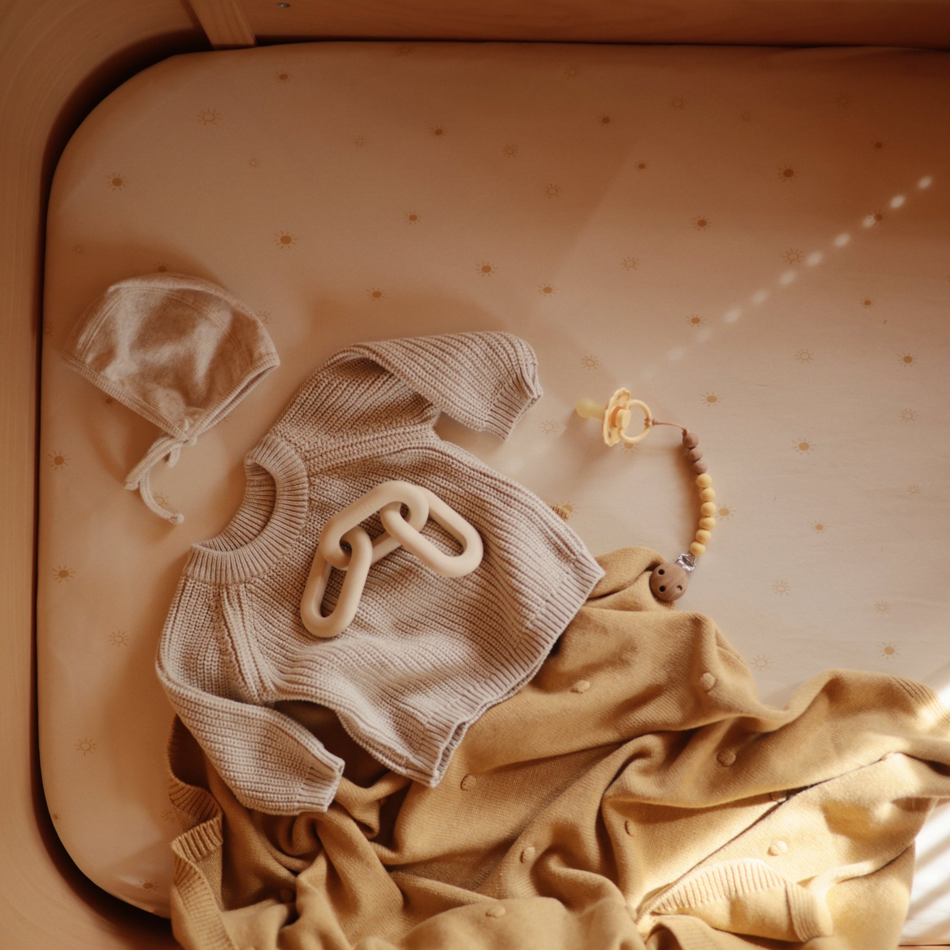 Stretchy Crib Sheet - Babies in Bloom