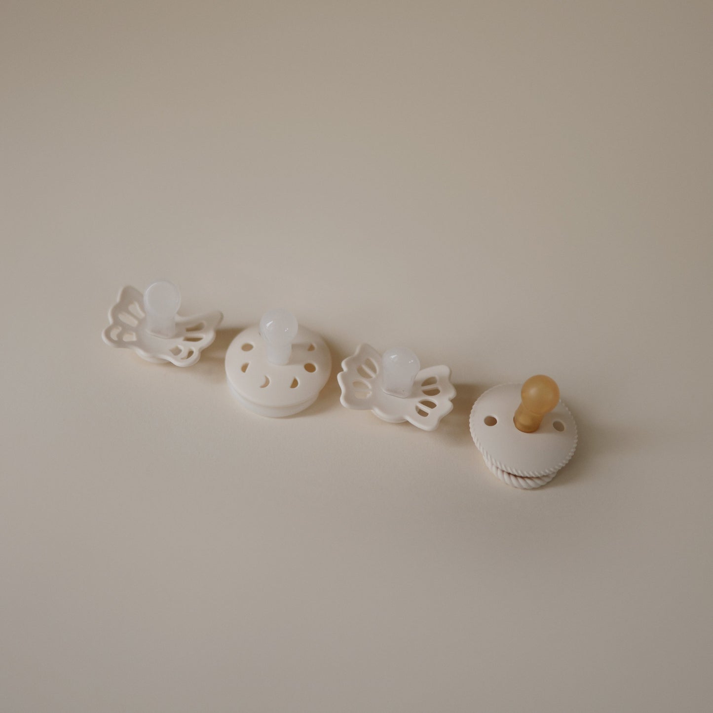 FRIGG Baby's First Pacifier Moonlight Sailing (Cream) 4-Pack - Babies in Bloom