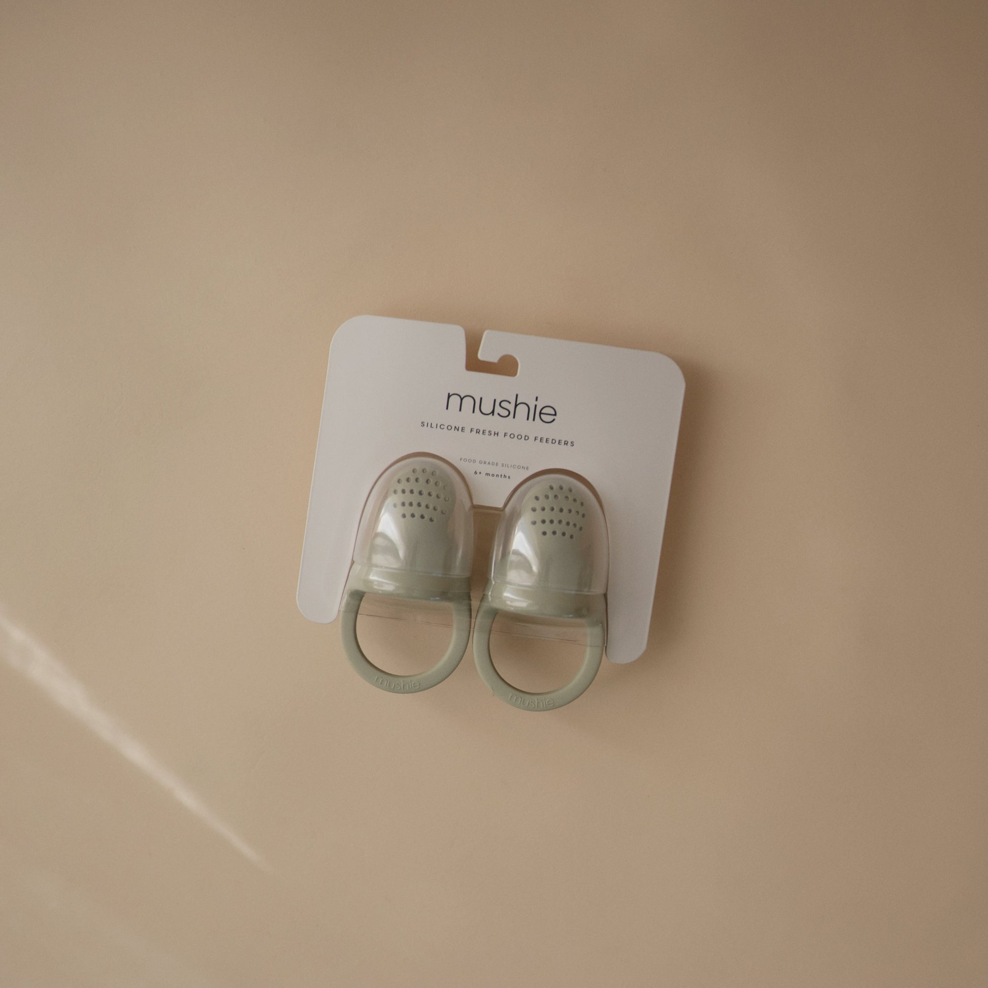Silicone Fresh Food Feeder - Babies in Bloom