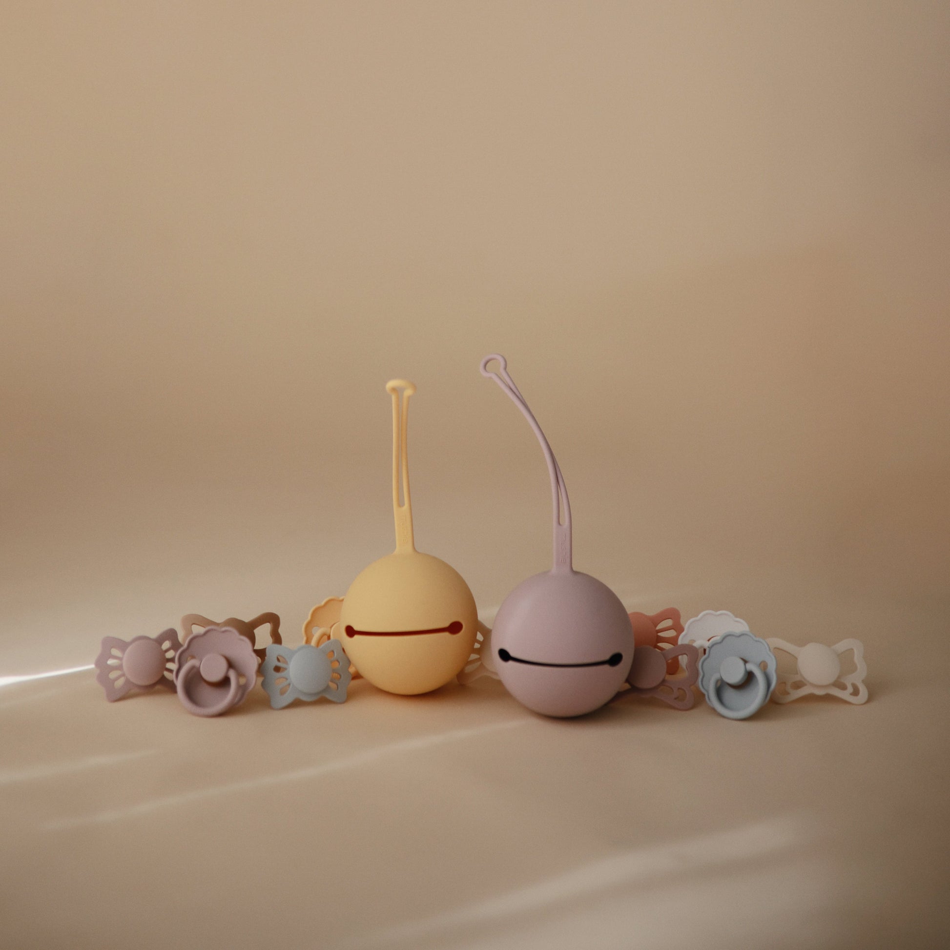 FRIGG Lucky Symmetrical Silicone Pacifier 2-Pack (0-6 Months) - Babies in Bloom
