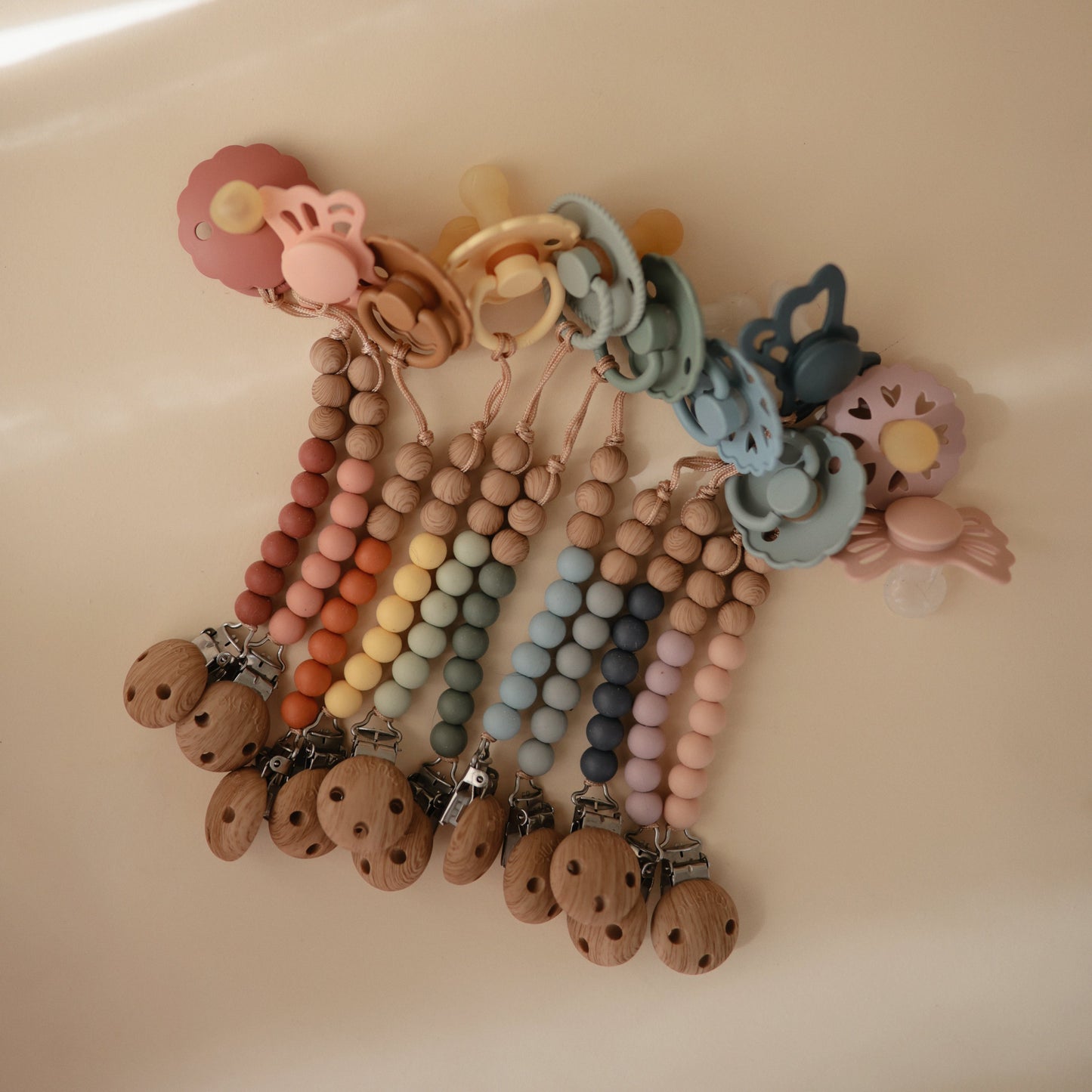 Silicone Pacifier Clip | Eva - Babies in Bloom