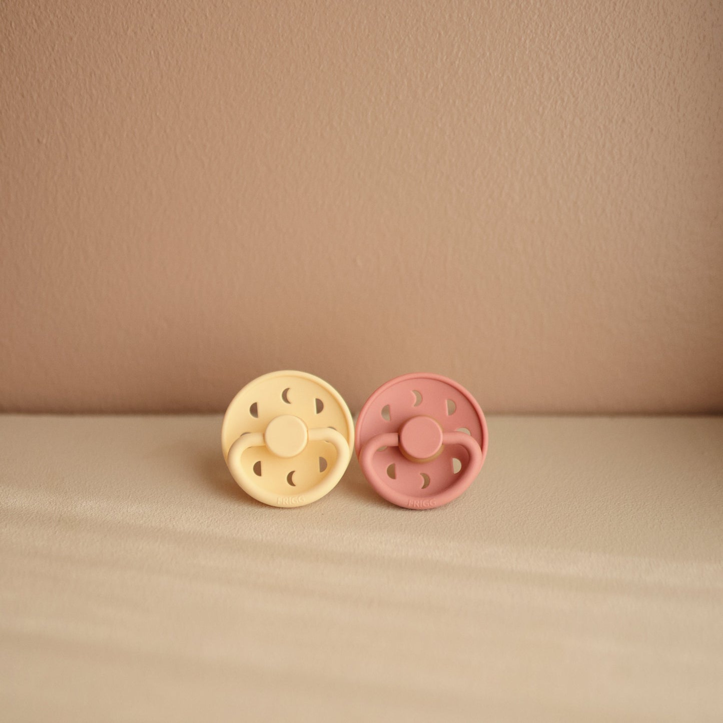 FRIGG Moon Silicone Pacifier 2-Pack - Babies in Bloom