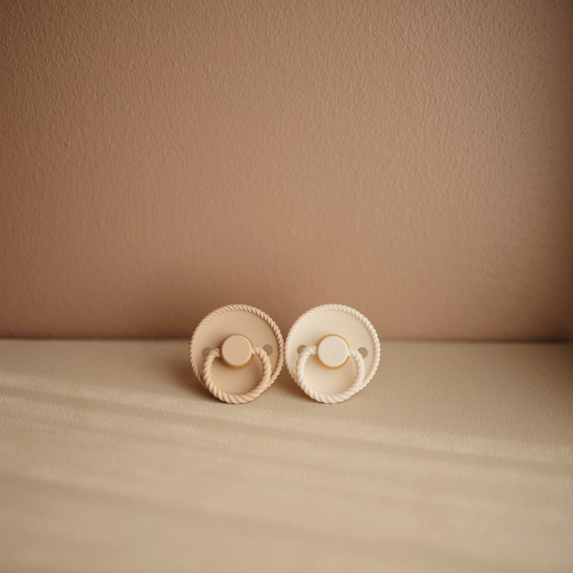 FRIGG Rope Silicone Pacifier 2-Pack - Babies in Bloom