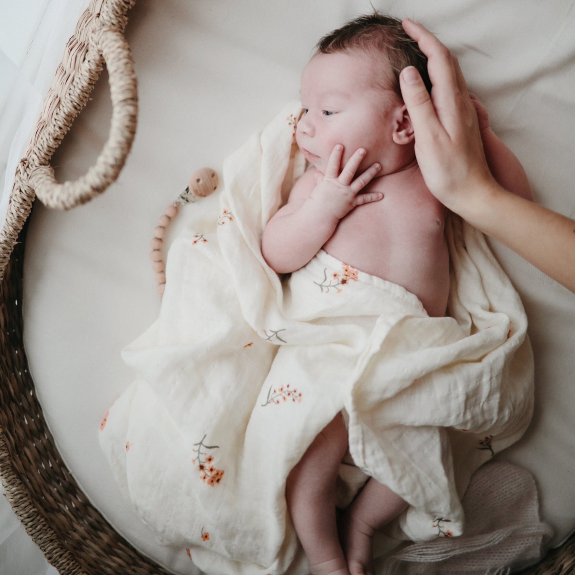 Organic Cotton Muslin Swaddle Blanket - Babies in Bloom