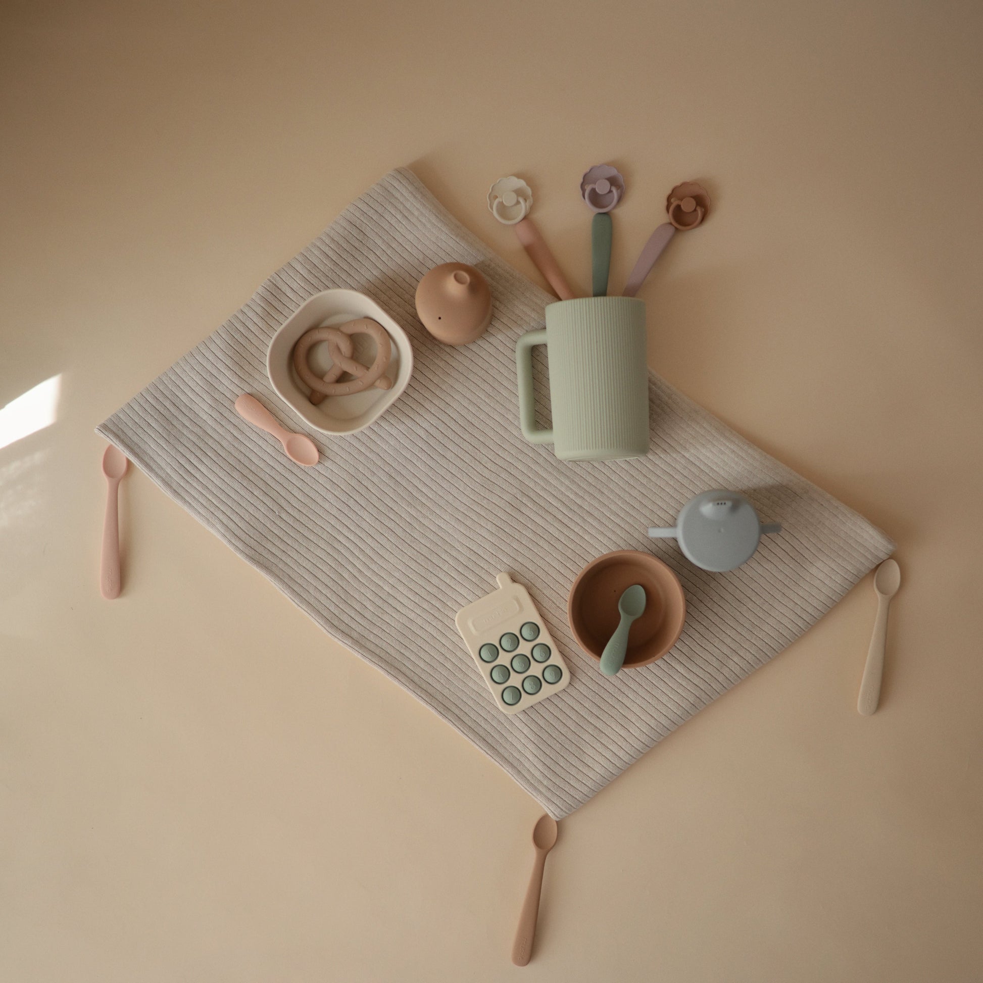 Silicone Toddler Starter Spoons - Babies in Bloom