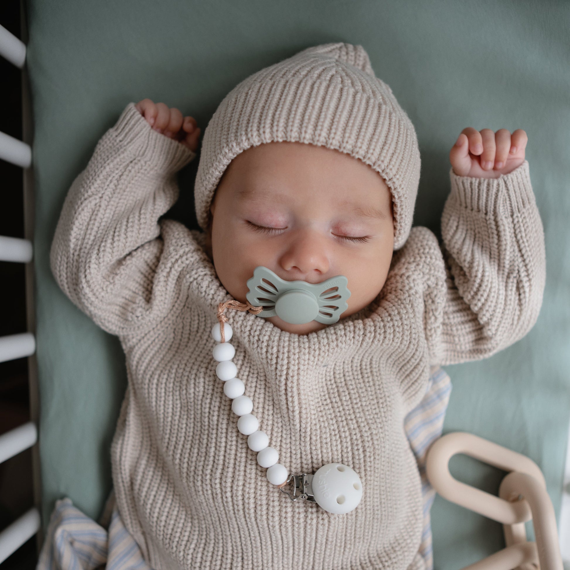 Stretchy MINI Crib Sheet - Babies in Bloom