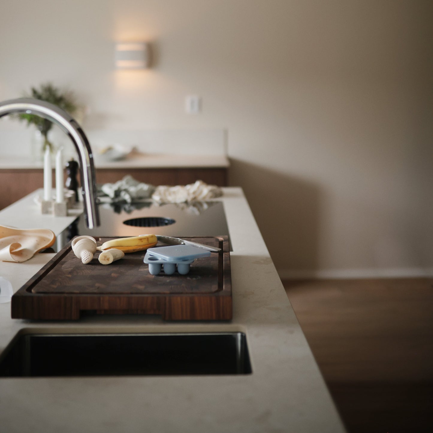 Fresh Food Feeder Freezer Tray - Babies in Bloom
