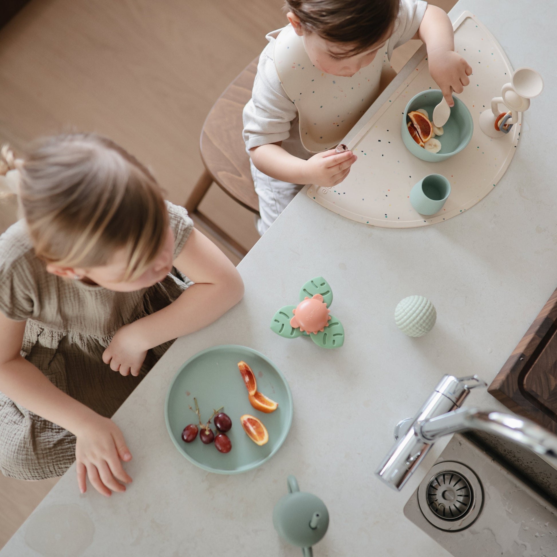 Silicone Placemat - Babies in Bloom
