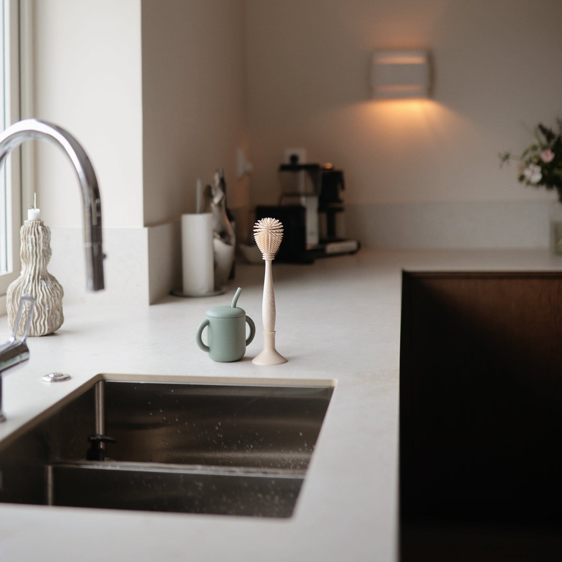 Silicone Baby Bottle Brush - Babies in Bloom