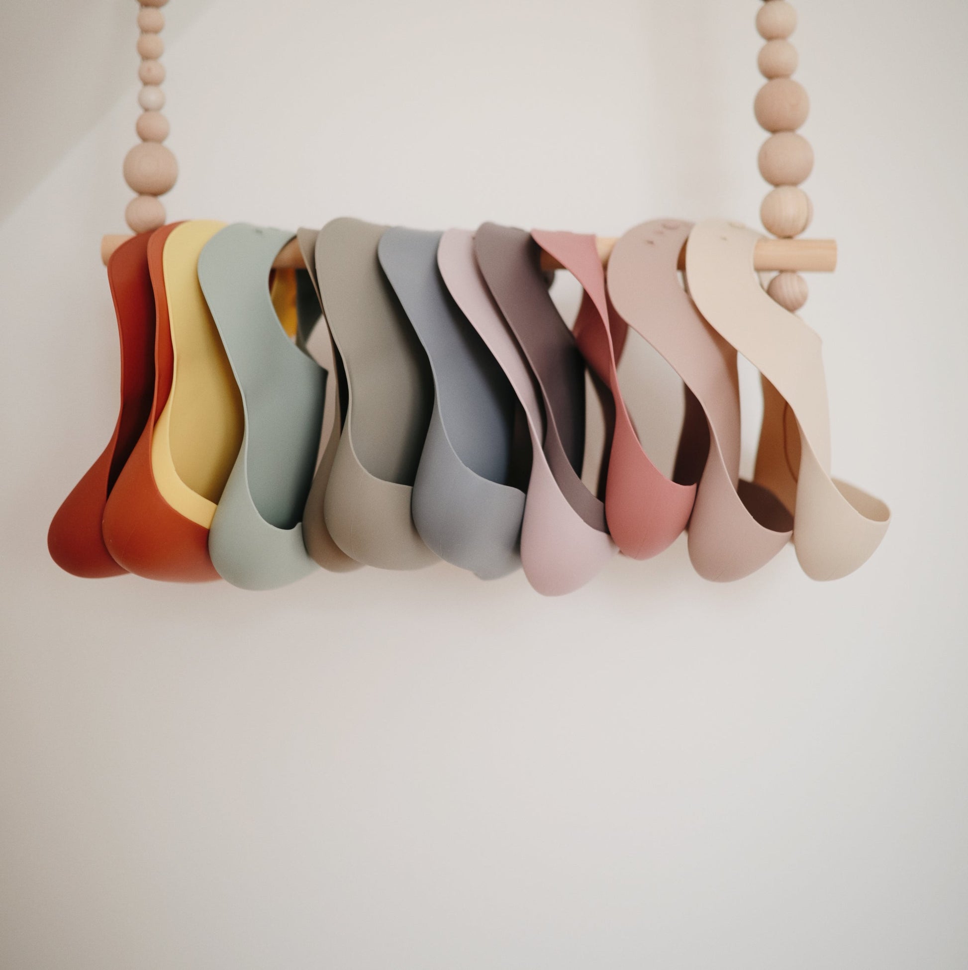 Silicone Baby Bib - Babies in Bloom