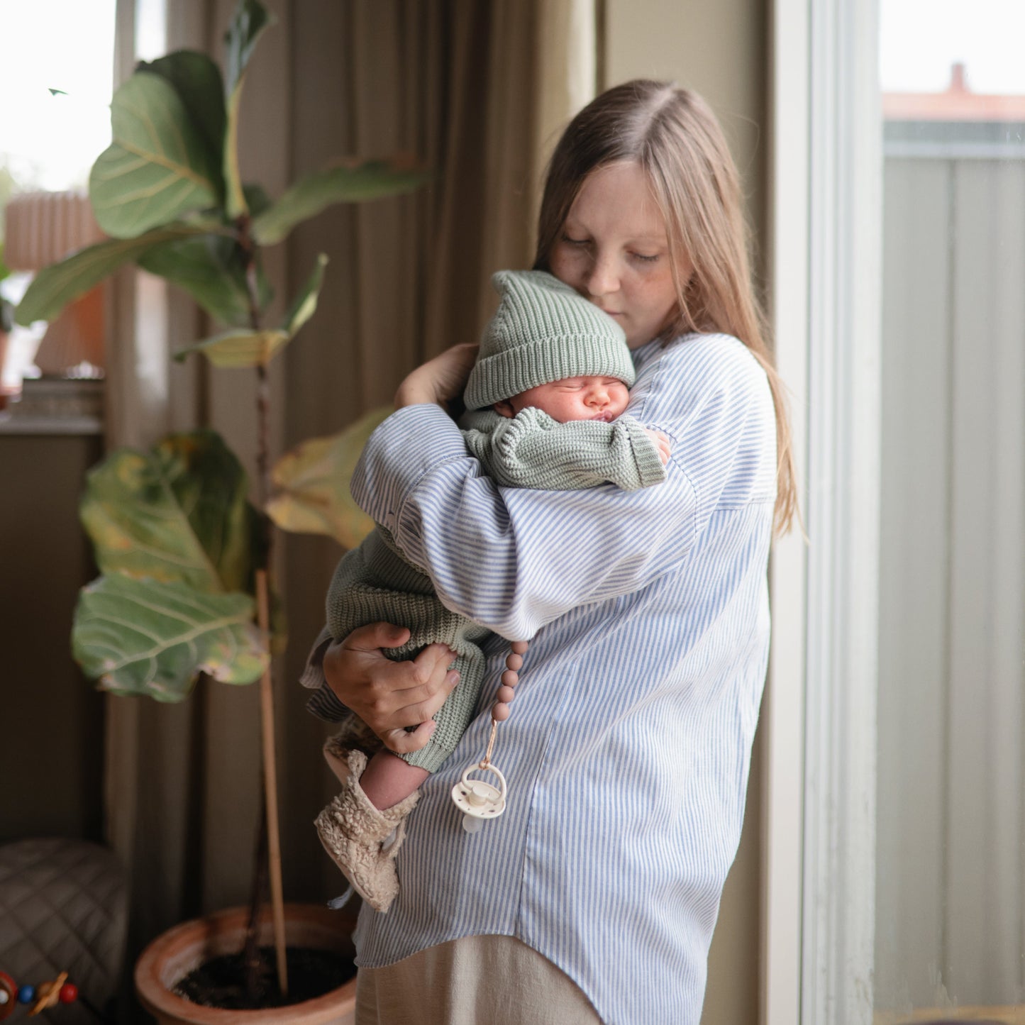 FRIGG Moon Silicone Pacifier 2-Pack - Babies in Bloom