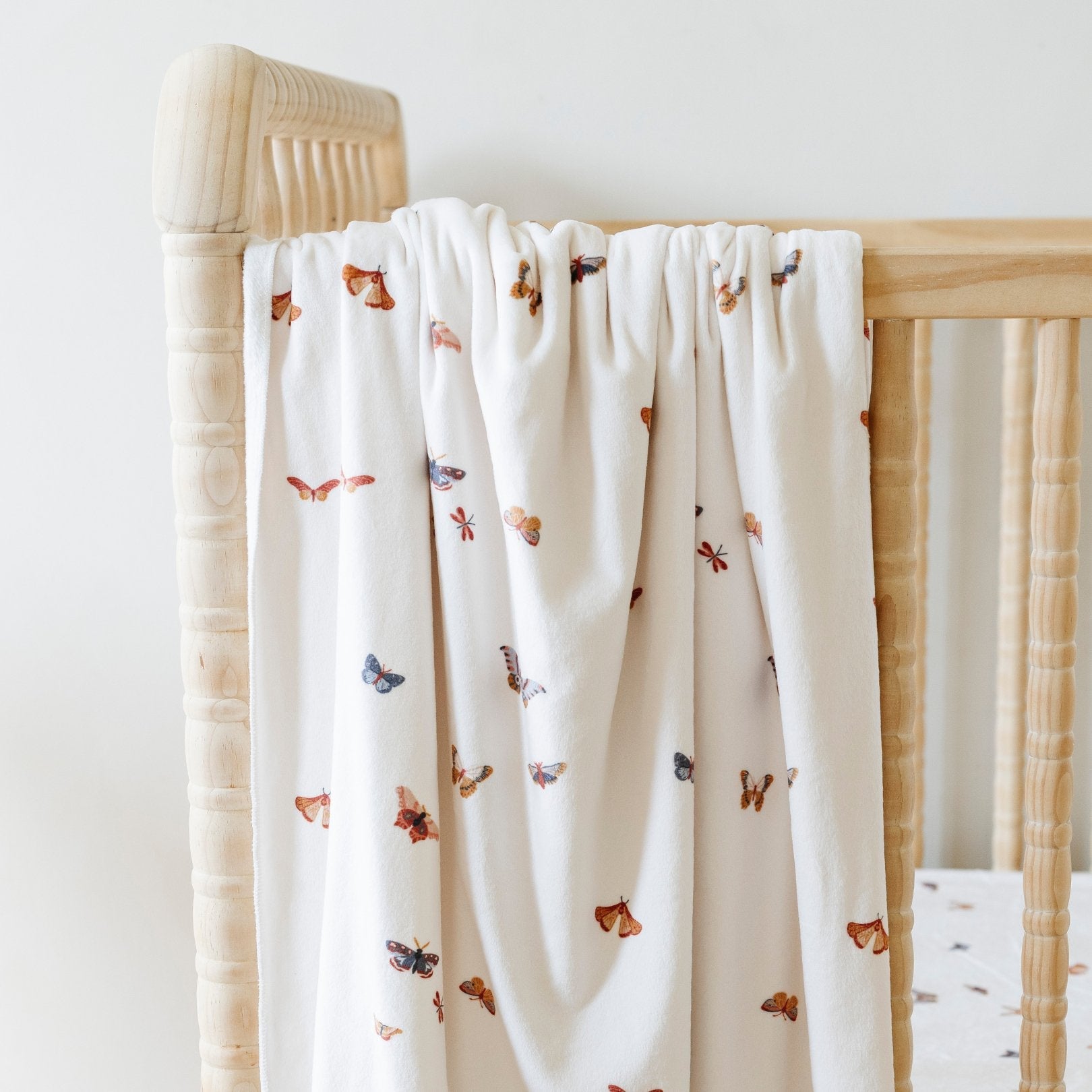 MINKY STRETCH LUXE SWADDLE/BLANKET - Babies in Bloom