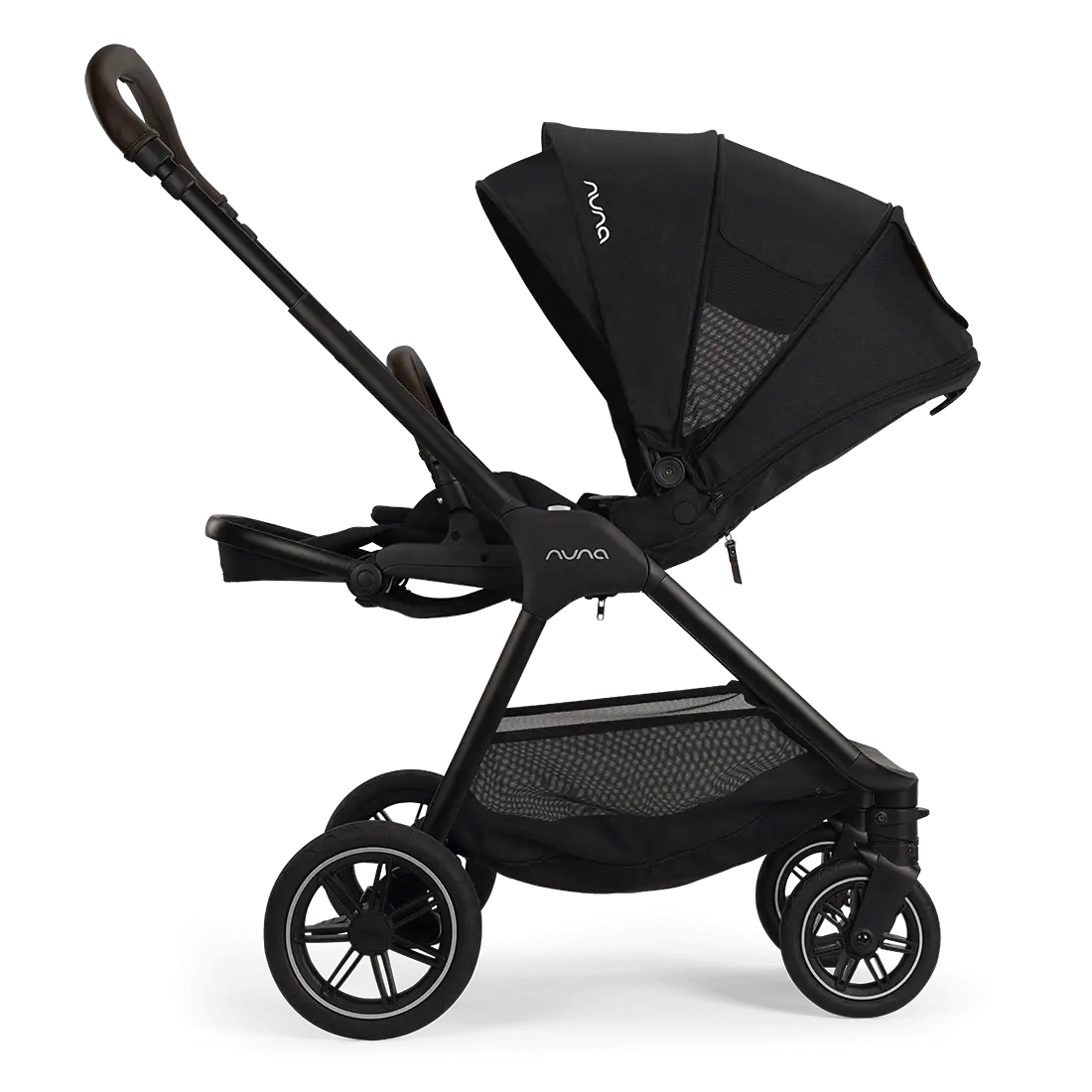 Nuna TRIV next + PIPA urbn Travel Systems
