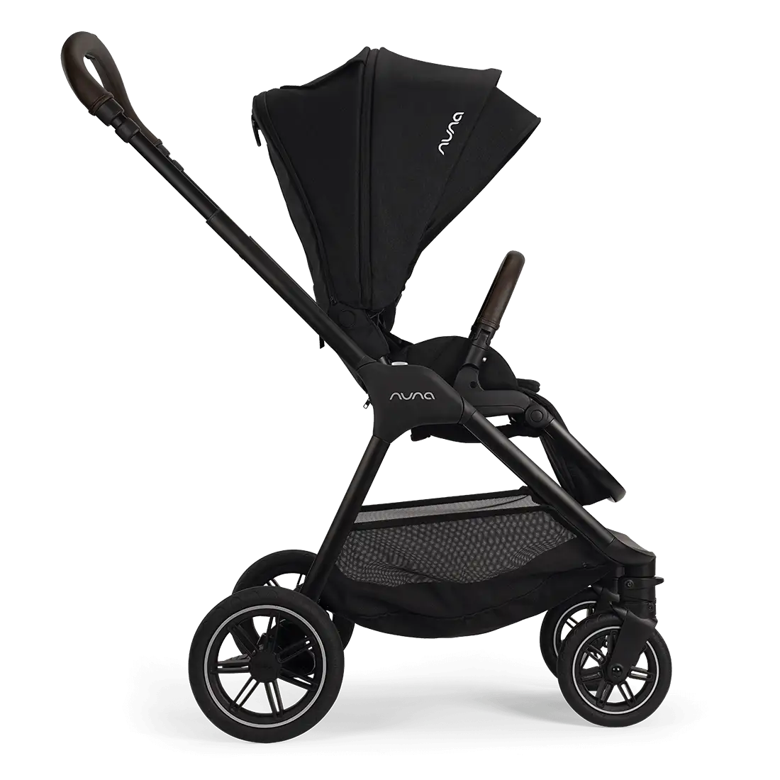 Nuna TRIV next + PIPA urbn Travel Systems
