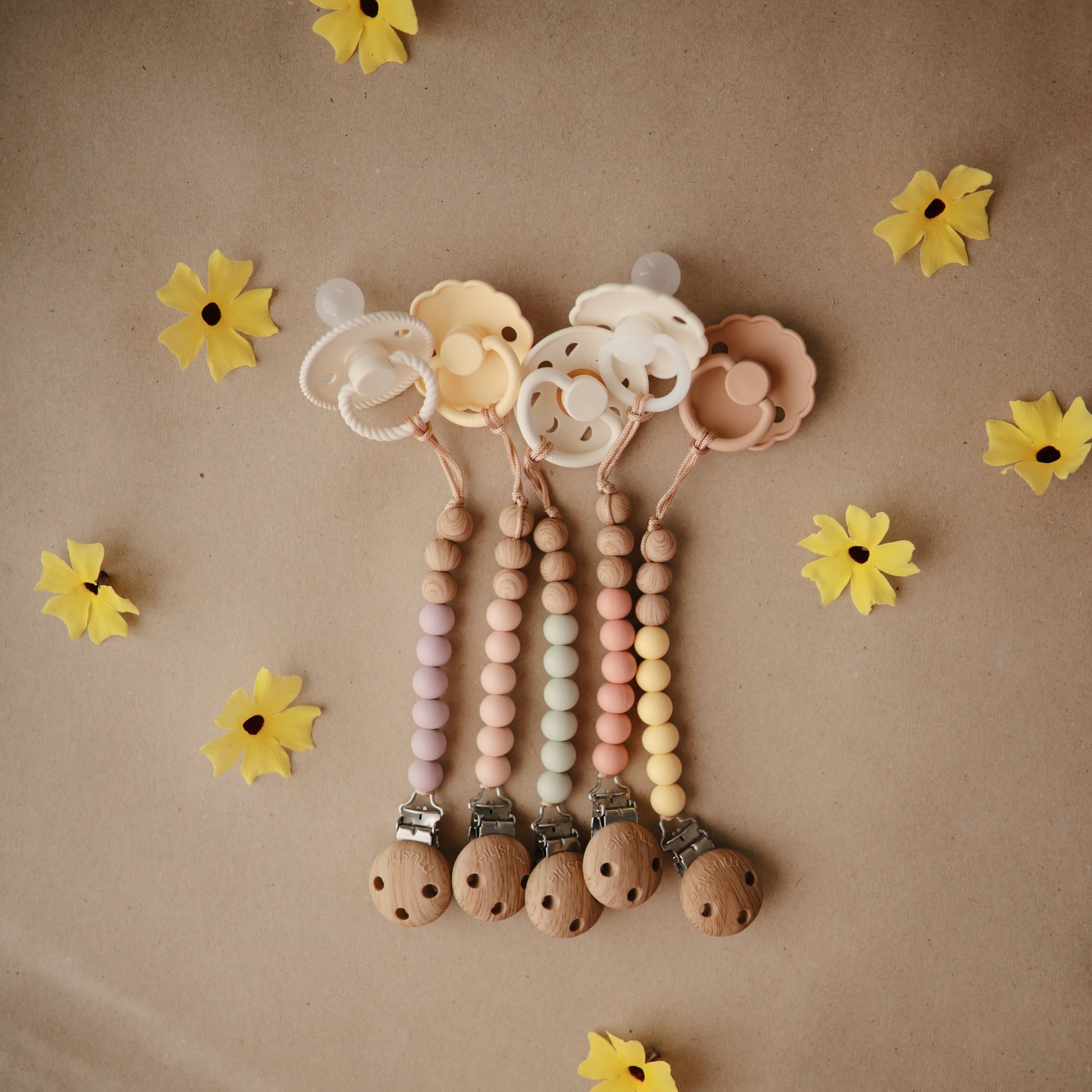 Silicone Pacifier Clip | Eva - Babies in Bloom
