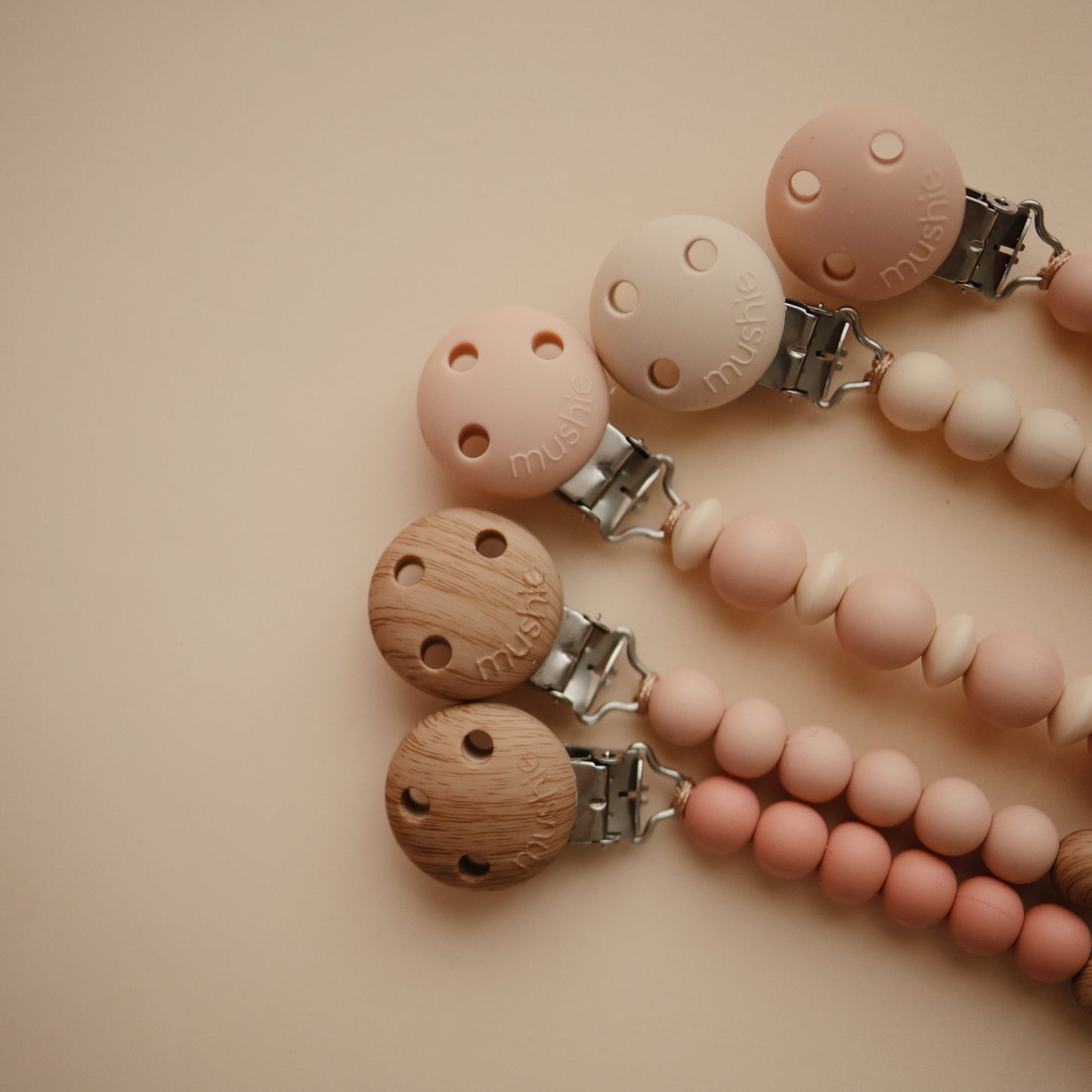 Silicone Pacifier Clip | Eva - Babies in Bloom