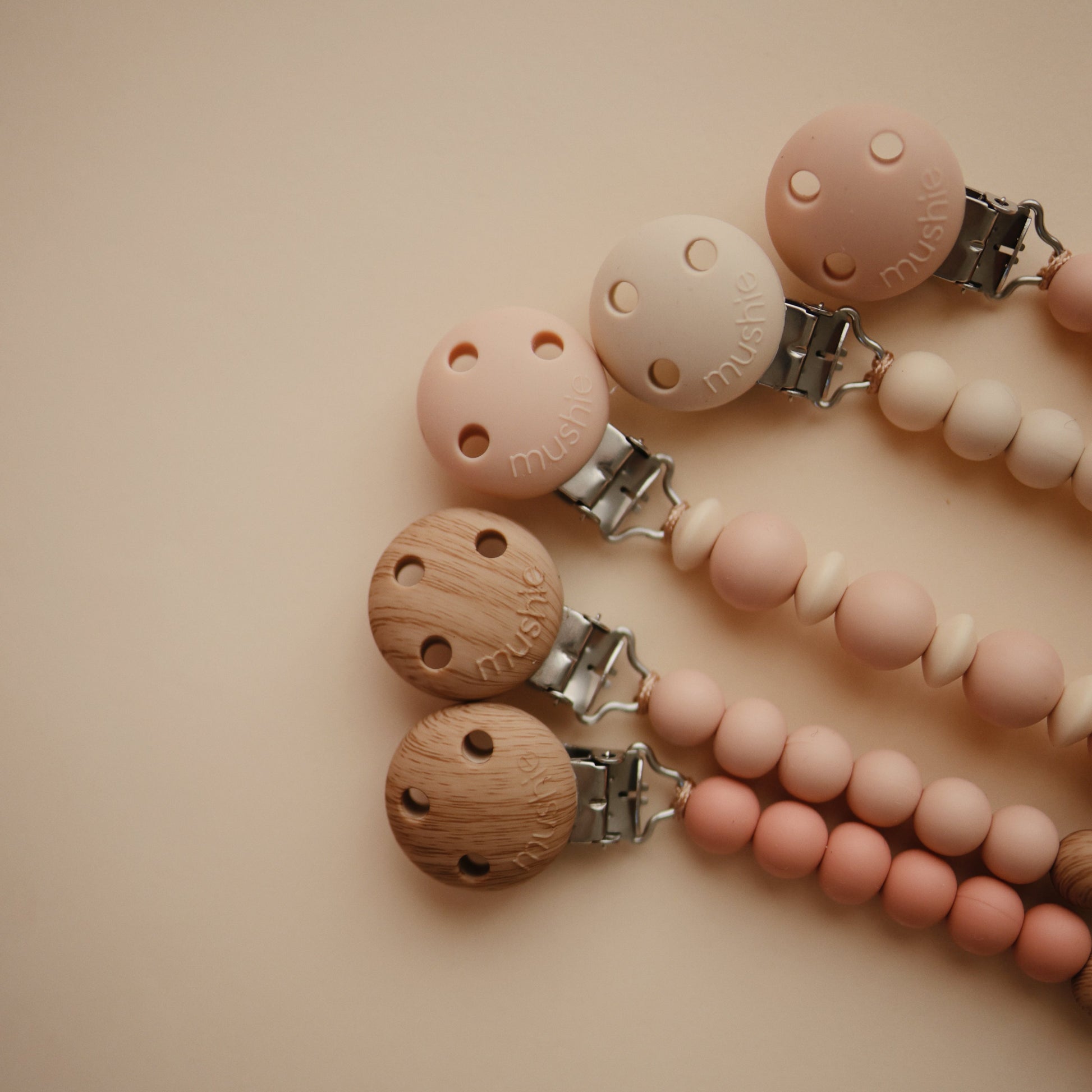 Silicone Pacifier Clip | Eva - Babies in Bloom