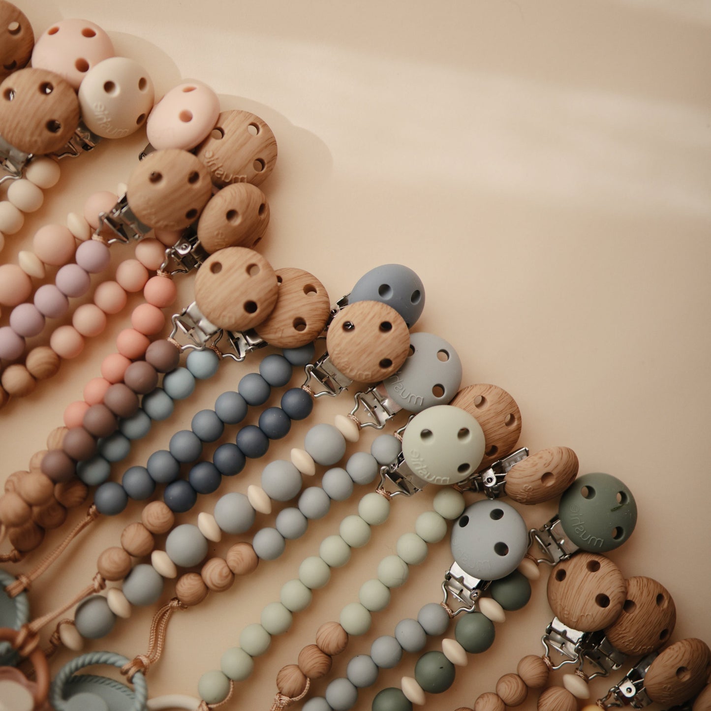 Silicone Pacifier Clip | Eva - Babies in Bloom