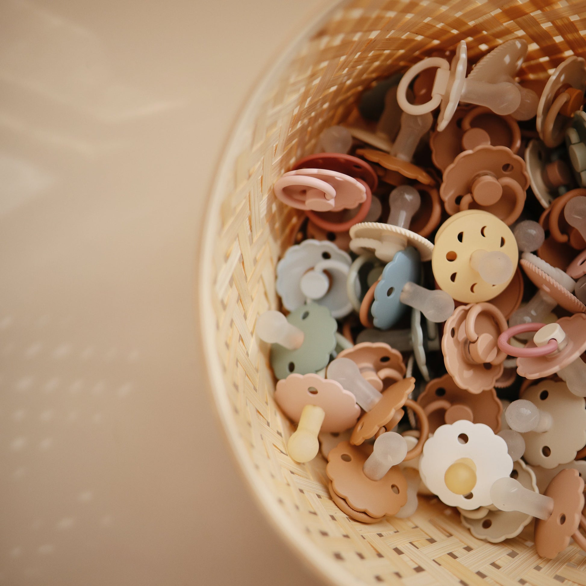 FRIGG Rope Silicone Pacifier 2-Pack - Babies in Bloom