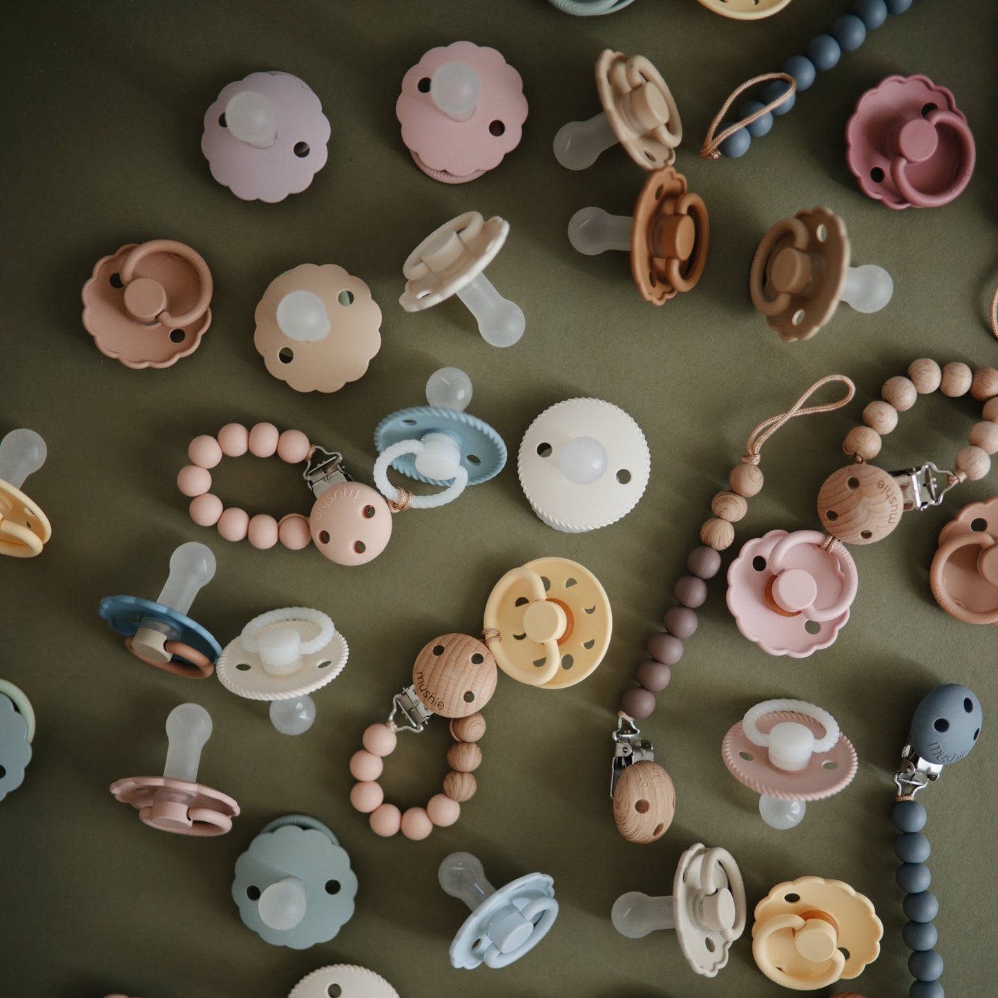 FRIGG Rope Silicone Pacifier 2-Pack - Babies in Bloom