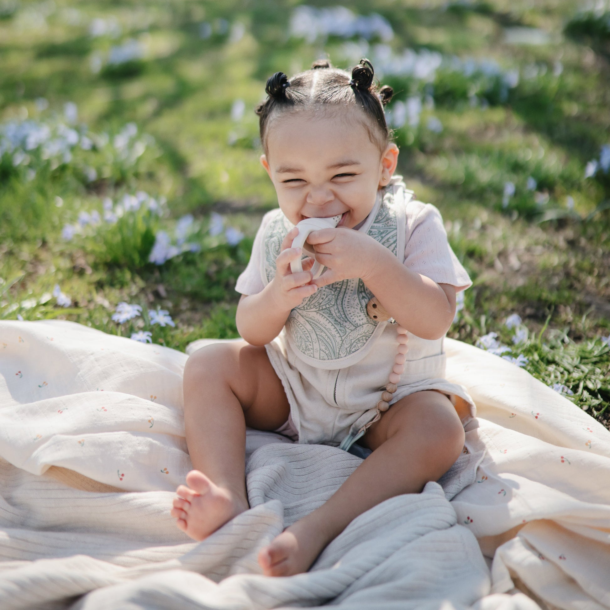 Silicone Pacifier Clip | Eva - Babies in Bloom