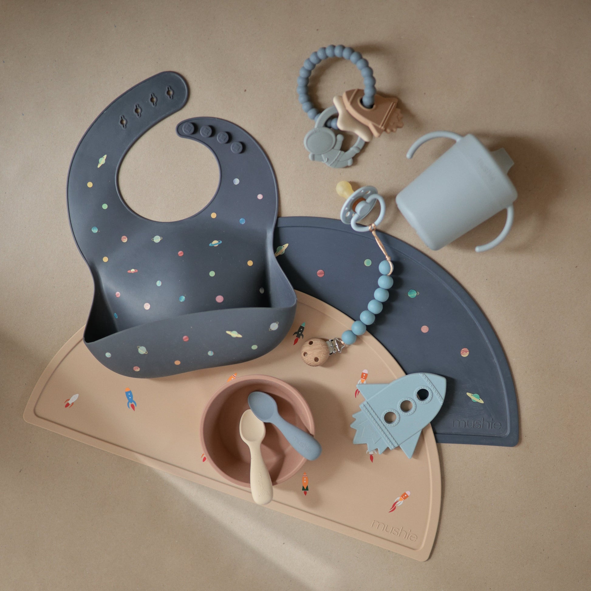 FRIGG Moon Natural Rubber Pacifier 2-Pack - Babies in Bloom