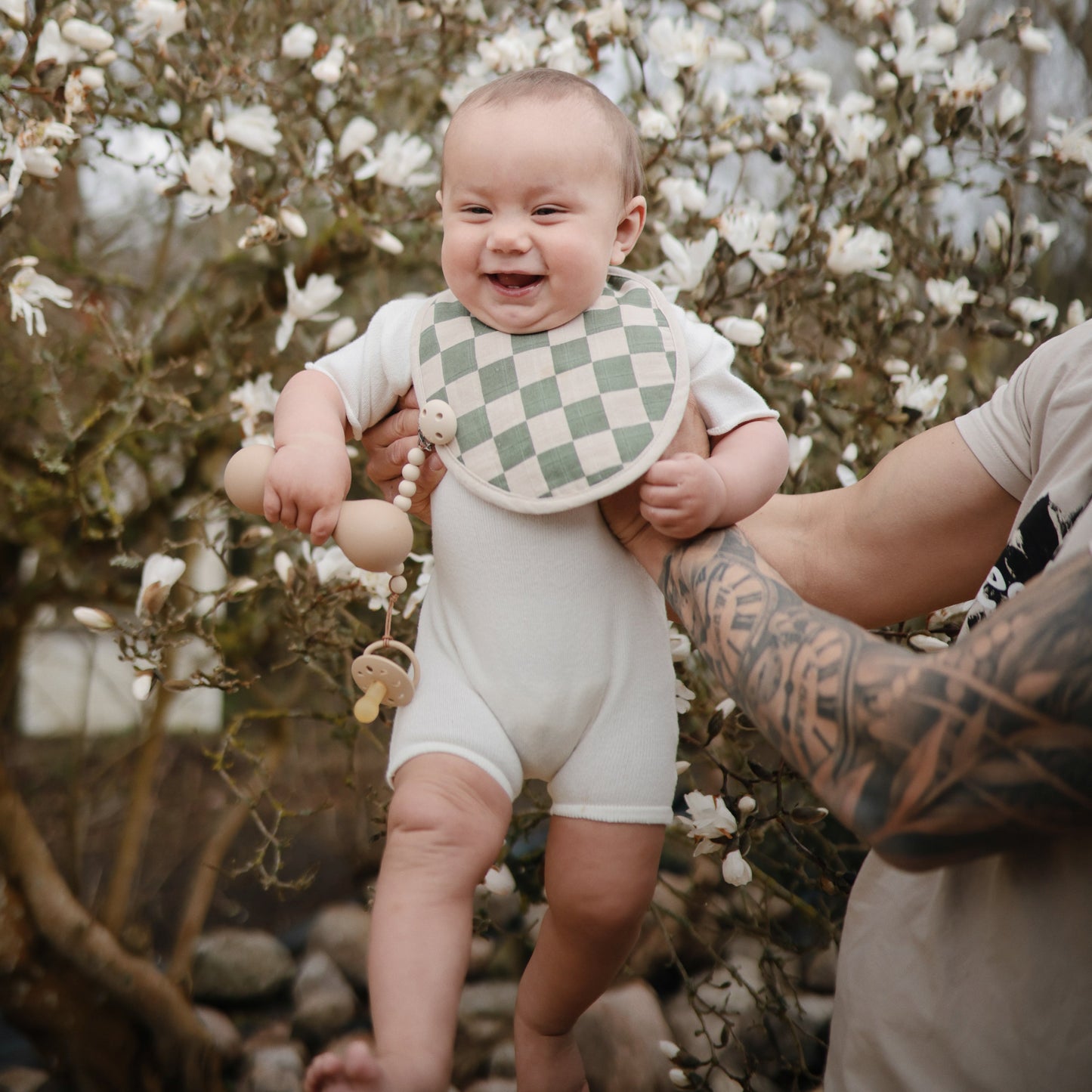 Muslin Bib - Babies in Bloom