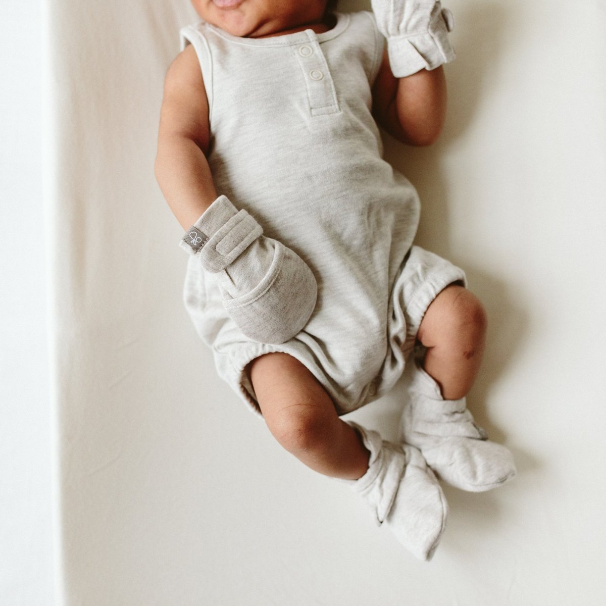 STAY ON 2-PACK MITTS | STORM GRAY + GRIDLOCK