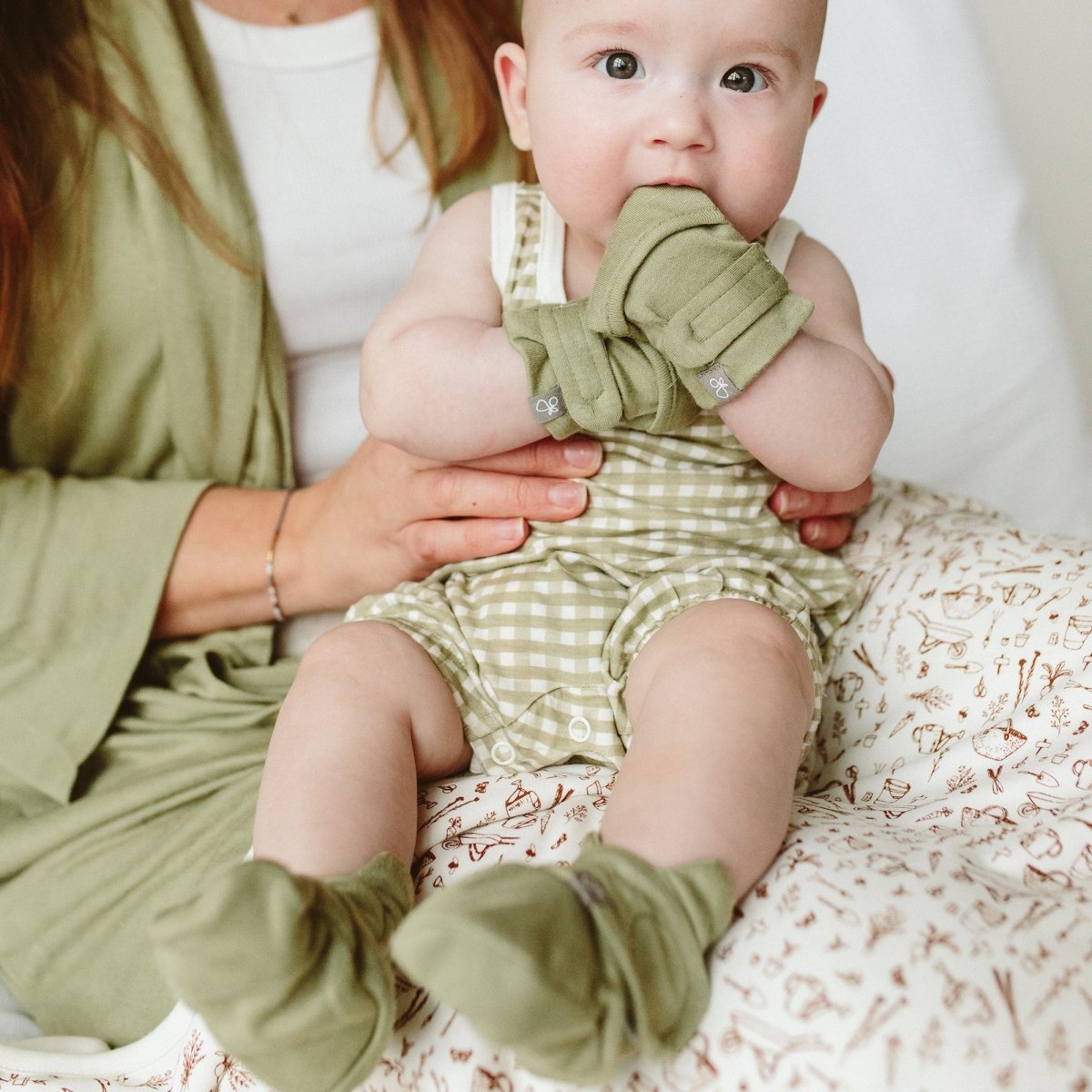 STAY ON BOOTS | ARTICHOKE