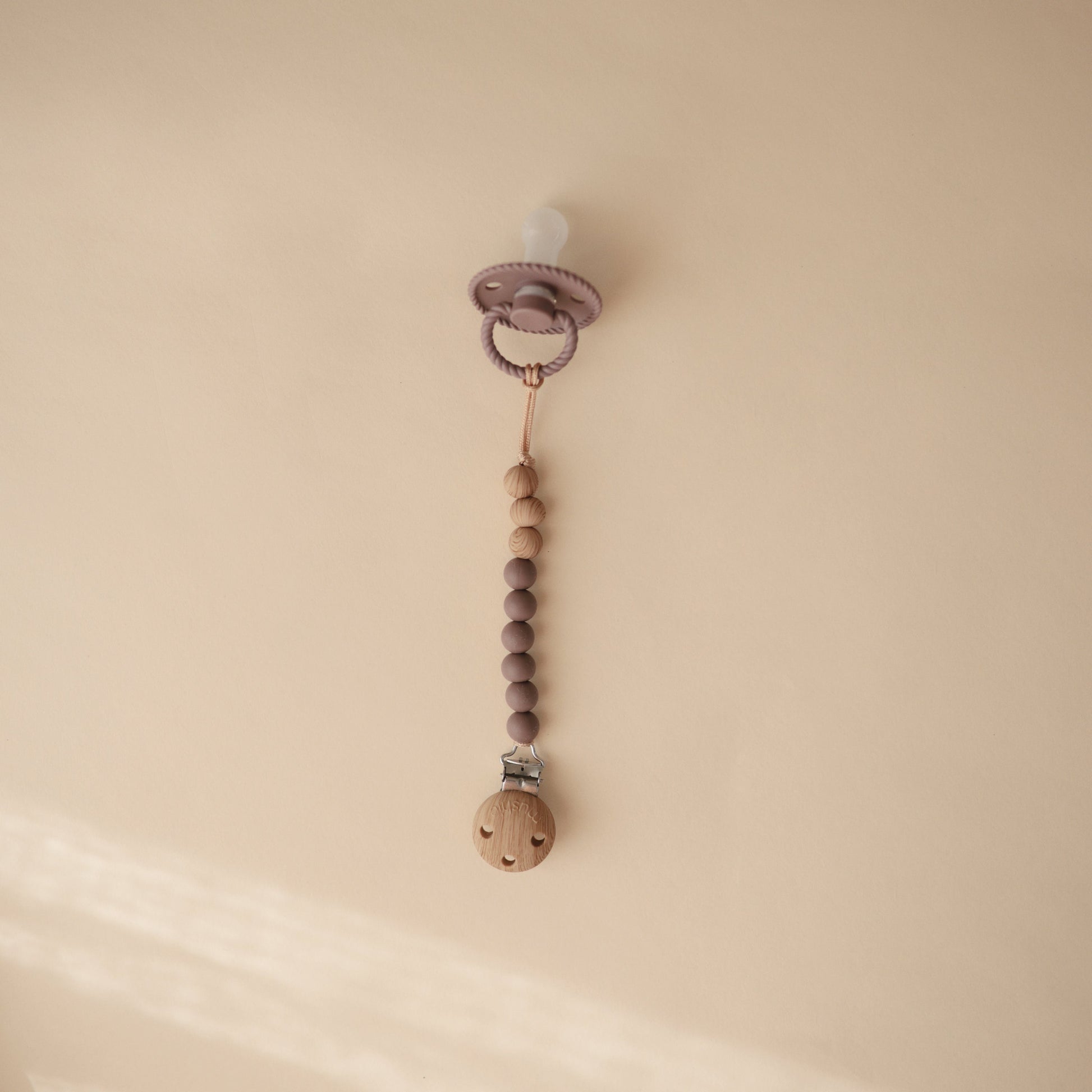 Silicone Pacifier Clip | Eva - Babies in Bloom