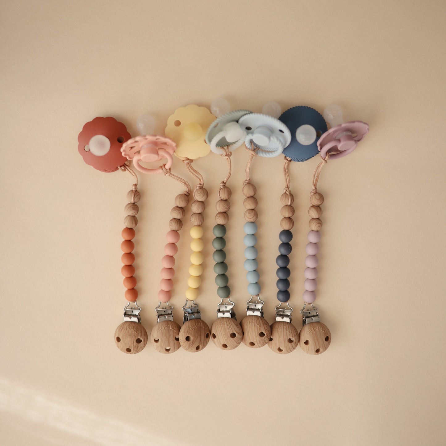 Silicone Pacifier Clip | Eva - Babies in Bloom