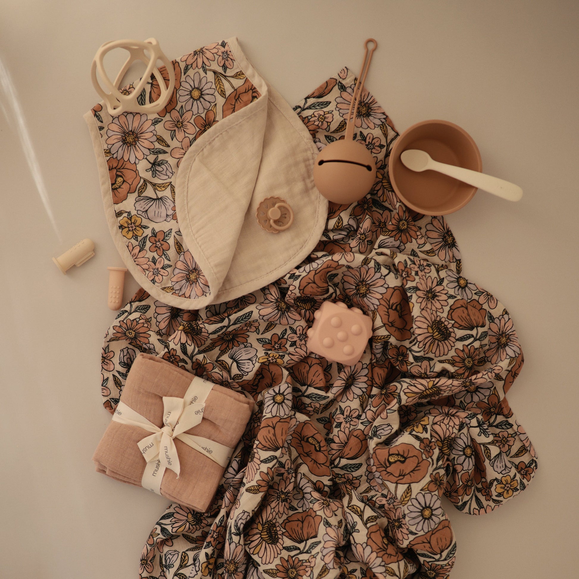 Organic Cotton Muslin Swaddle Blanket - Babies in Bloom