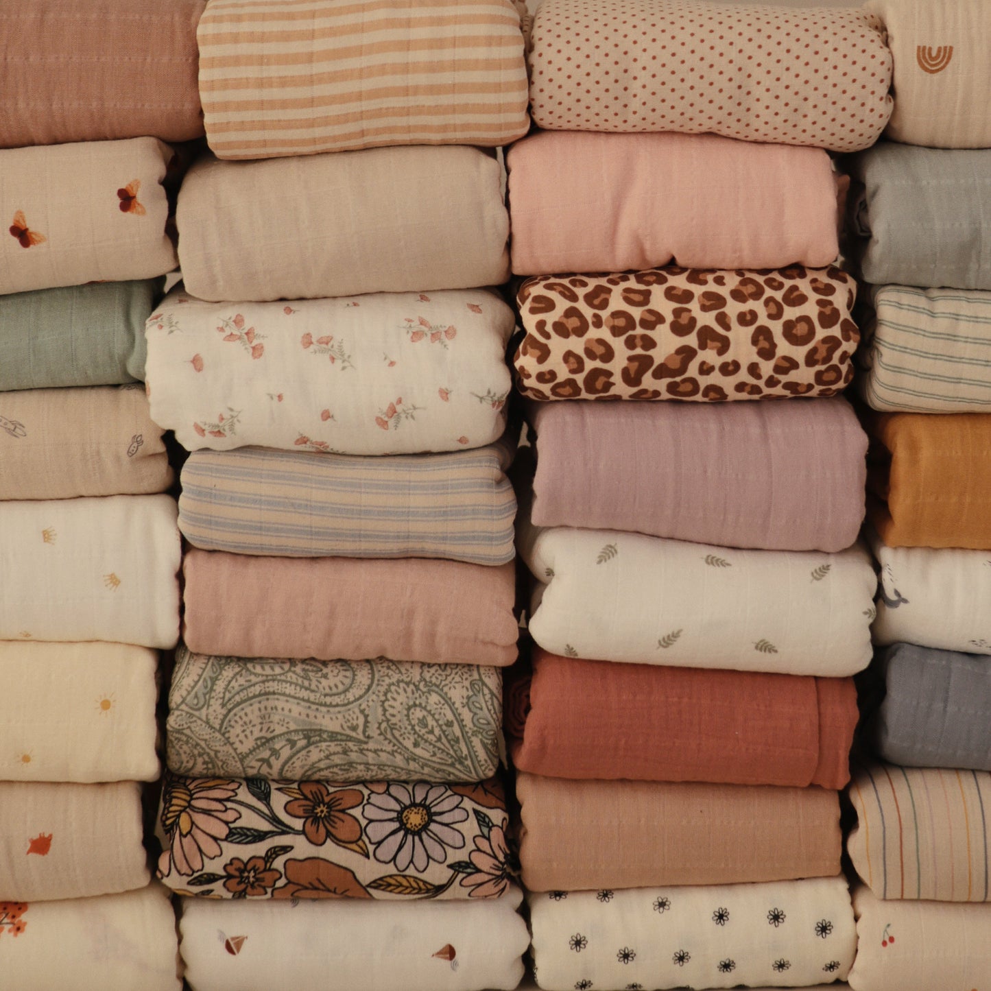Organic Cotton Muslin Swaddle Blanket - Babies in Bloom