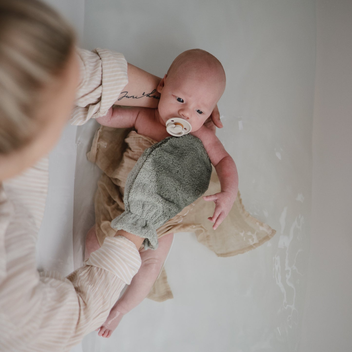 Organic Cotton Bath Mitt - Babies in Bloom
