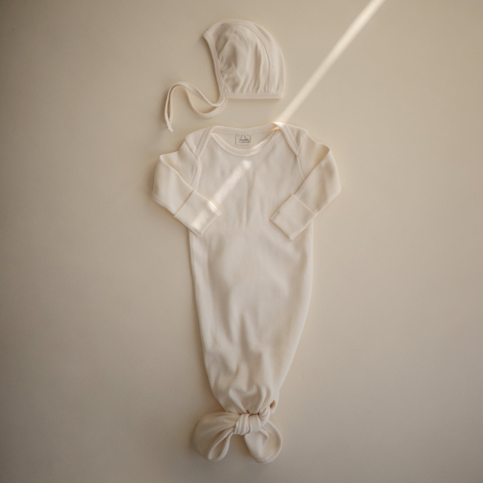 Ribbed Baby Bonnet - Babies in Bloom