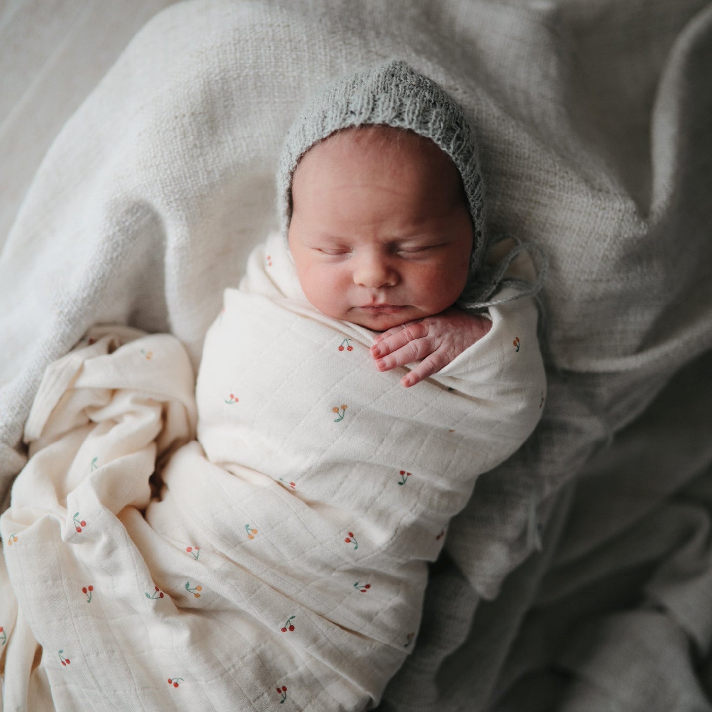 Organic Cotton Muslin Swaddle Blanket - Babies in Bloom
