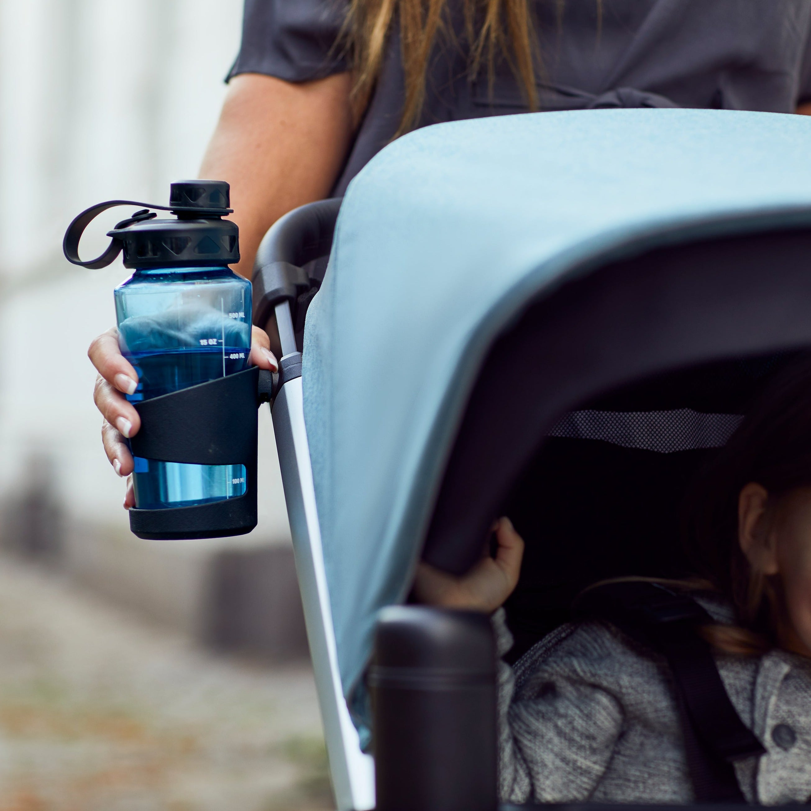 Thule sleek cup holder 2025